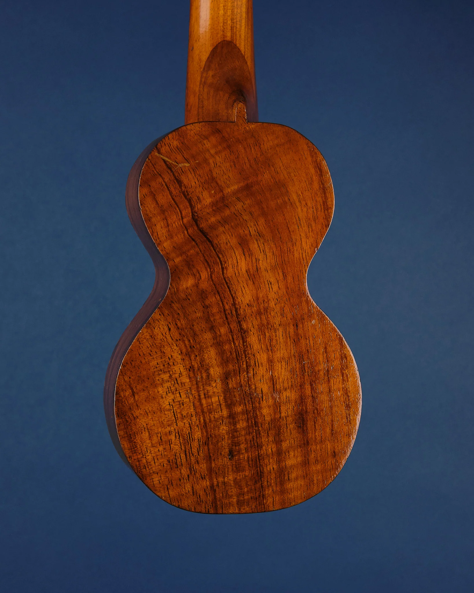 1920s Kumalae Gold Award Soprano Ukulele Koa - Image 3