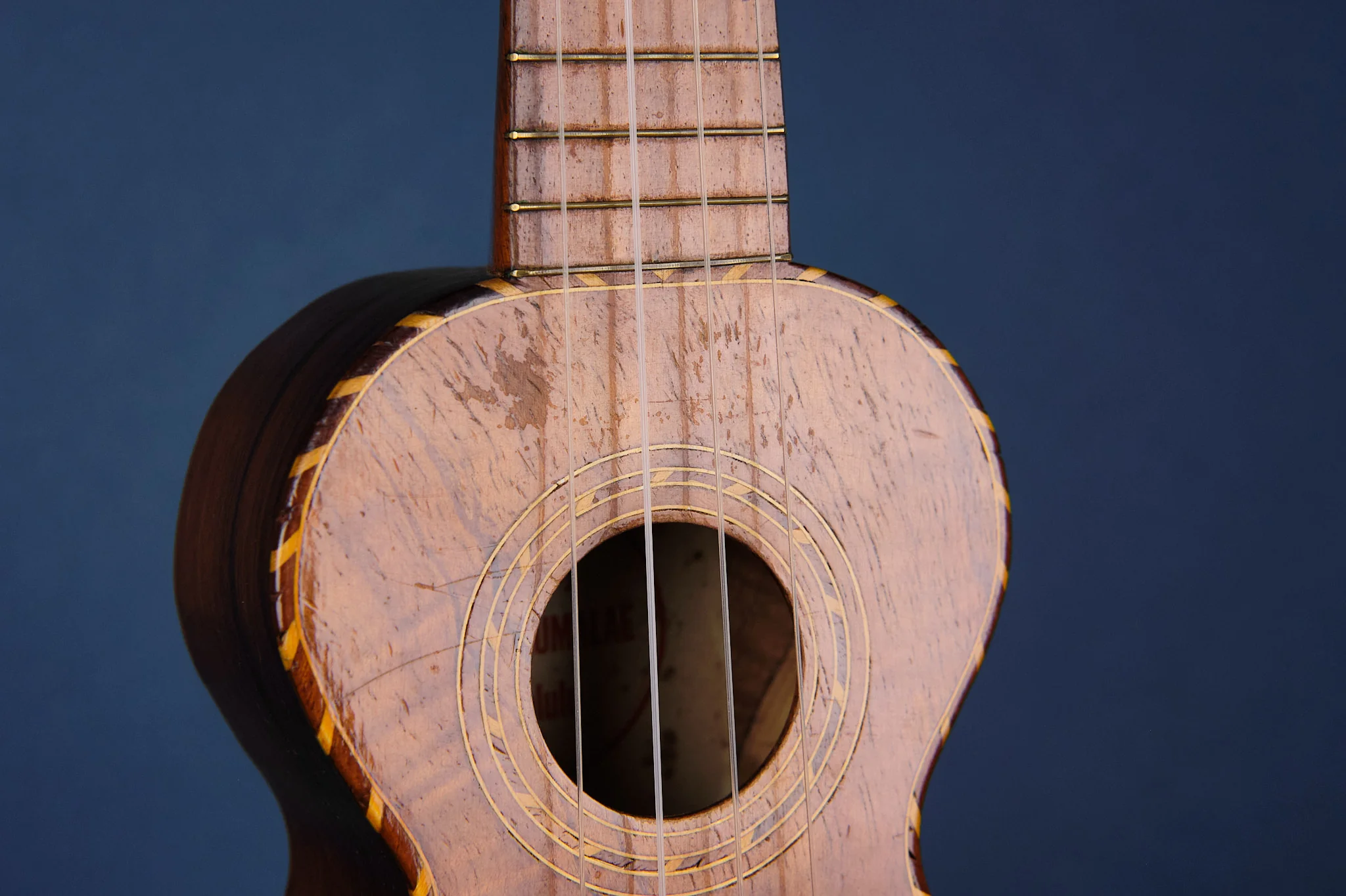 1920s Kumalae Gold Award Soprano Ukulele Koa - Image 7