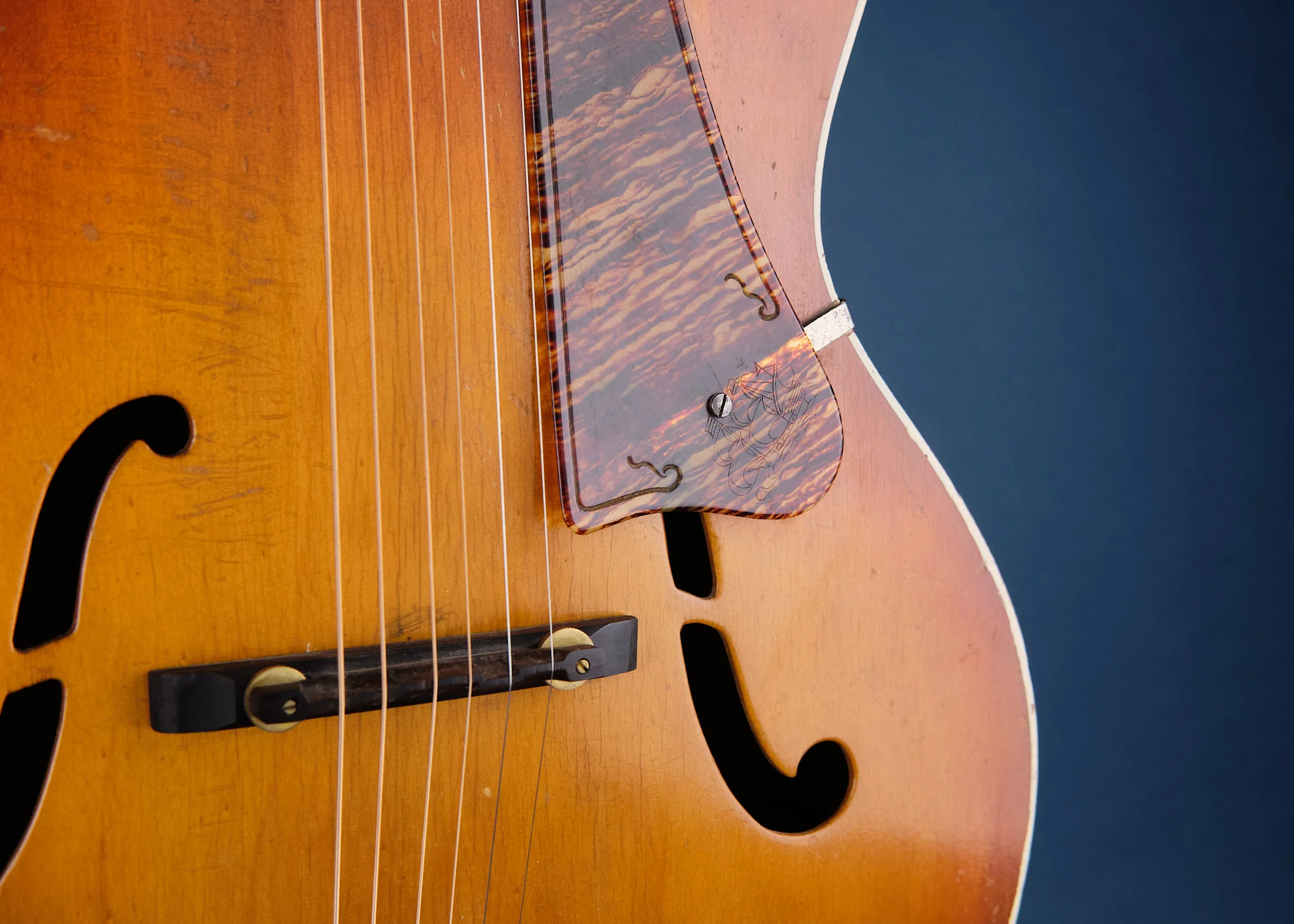 1950s Alver by Maton Archtop Sunburst - Image 10