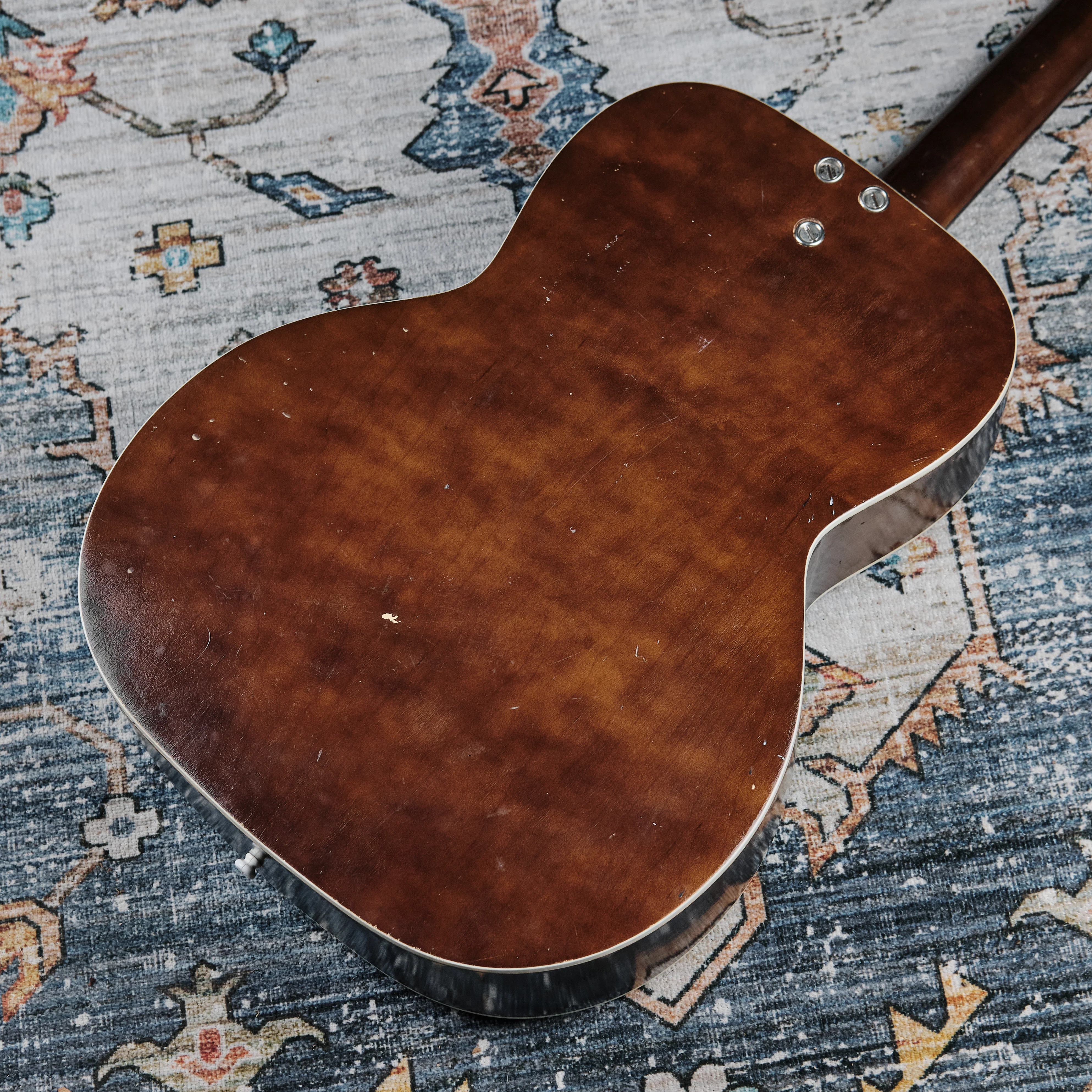 1960s Airline Flat-Top Acoustic Sunburst - Image 3