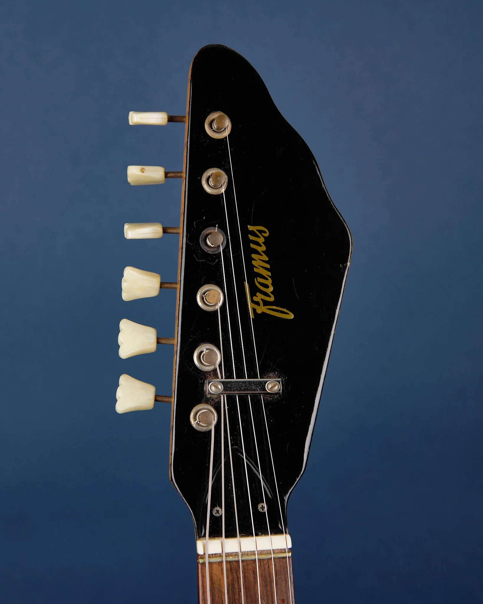 1960s Framus Strato de Luxe Sunburst - Image 2