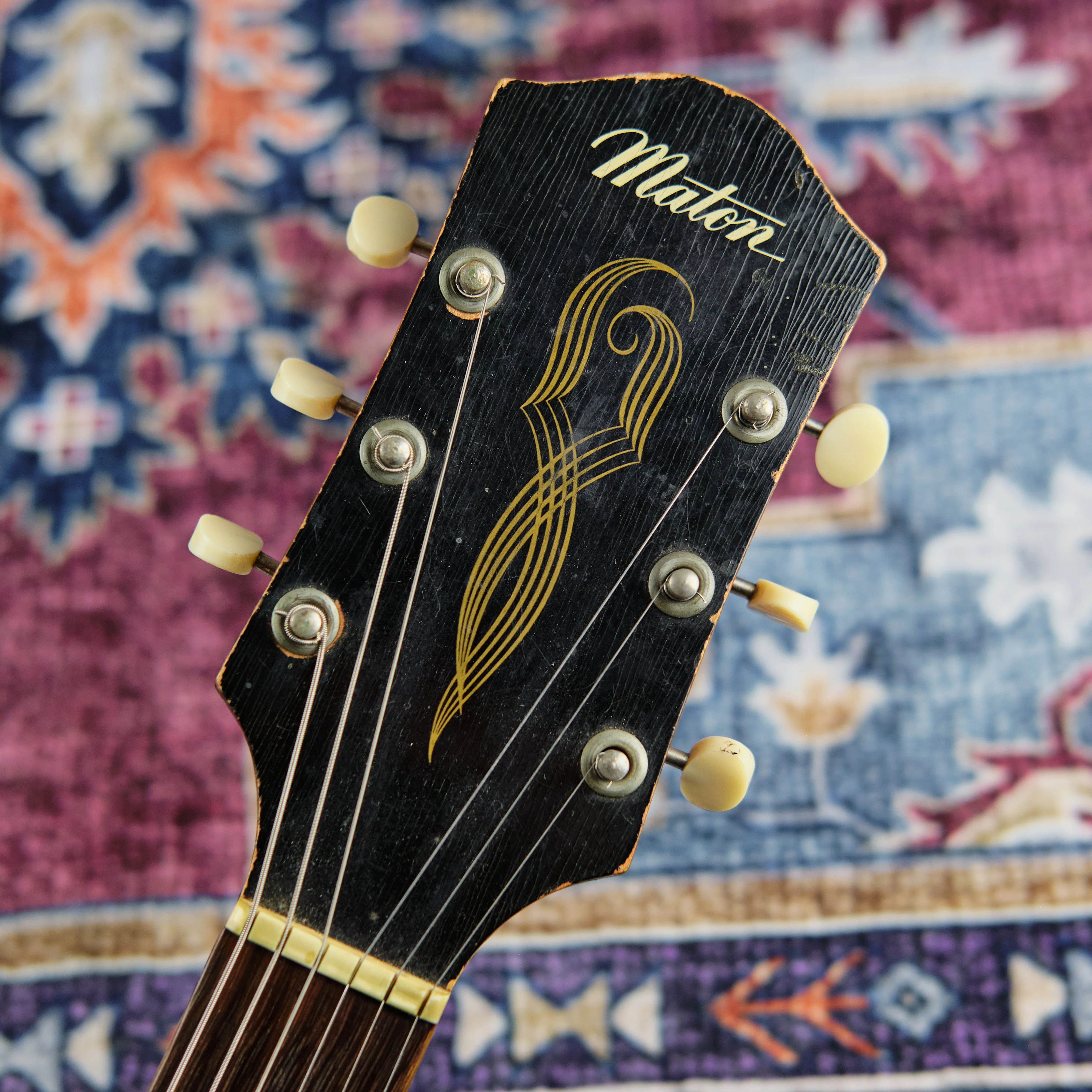 1960s Maton EG-45A Sunburst - Image 2