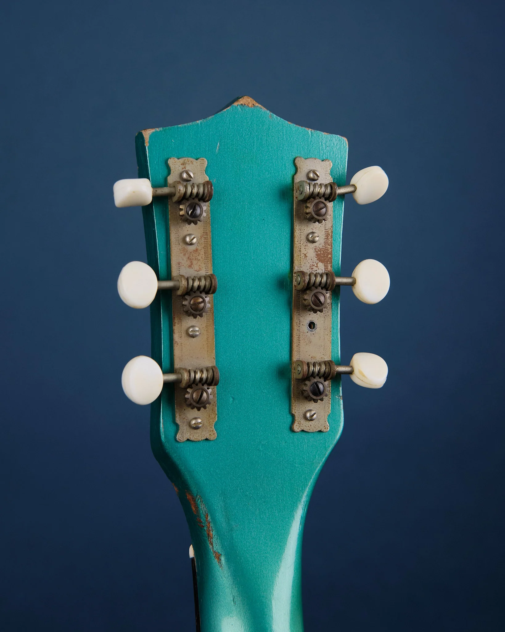 1960s Silvertone 1413L Turquoise - Image 8