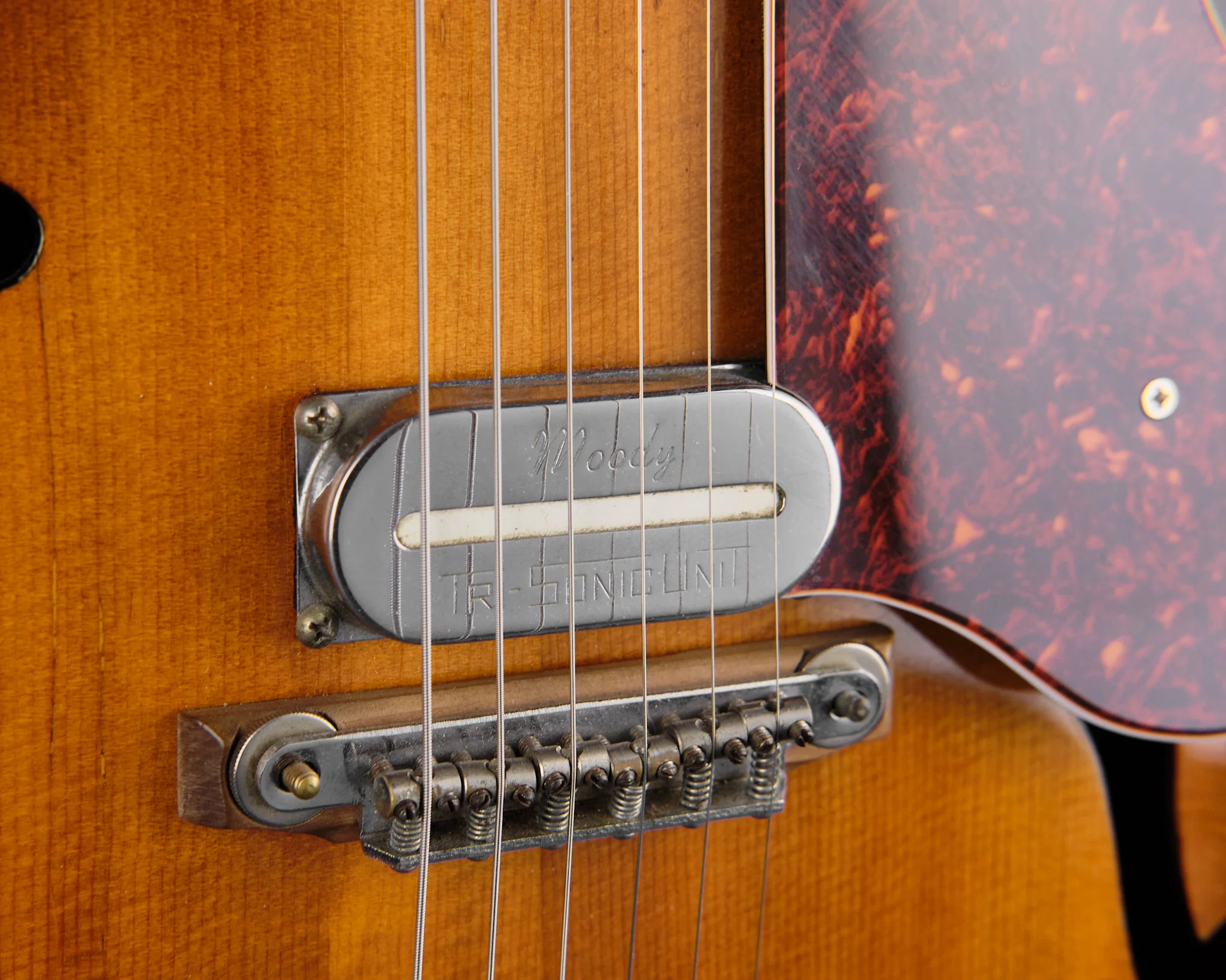 1962 Maton Premier 45A Sunburst - Image 13
