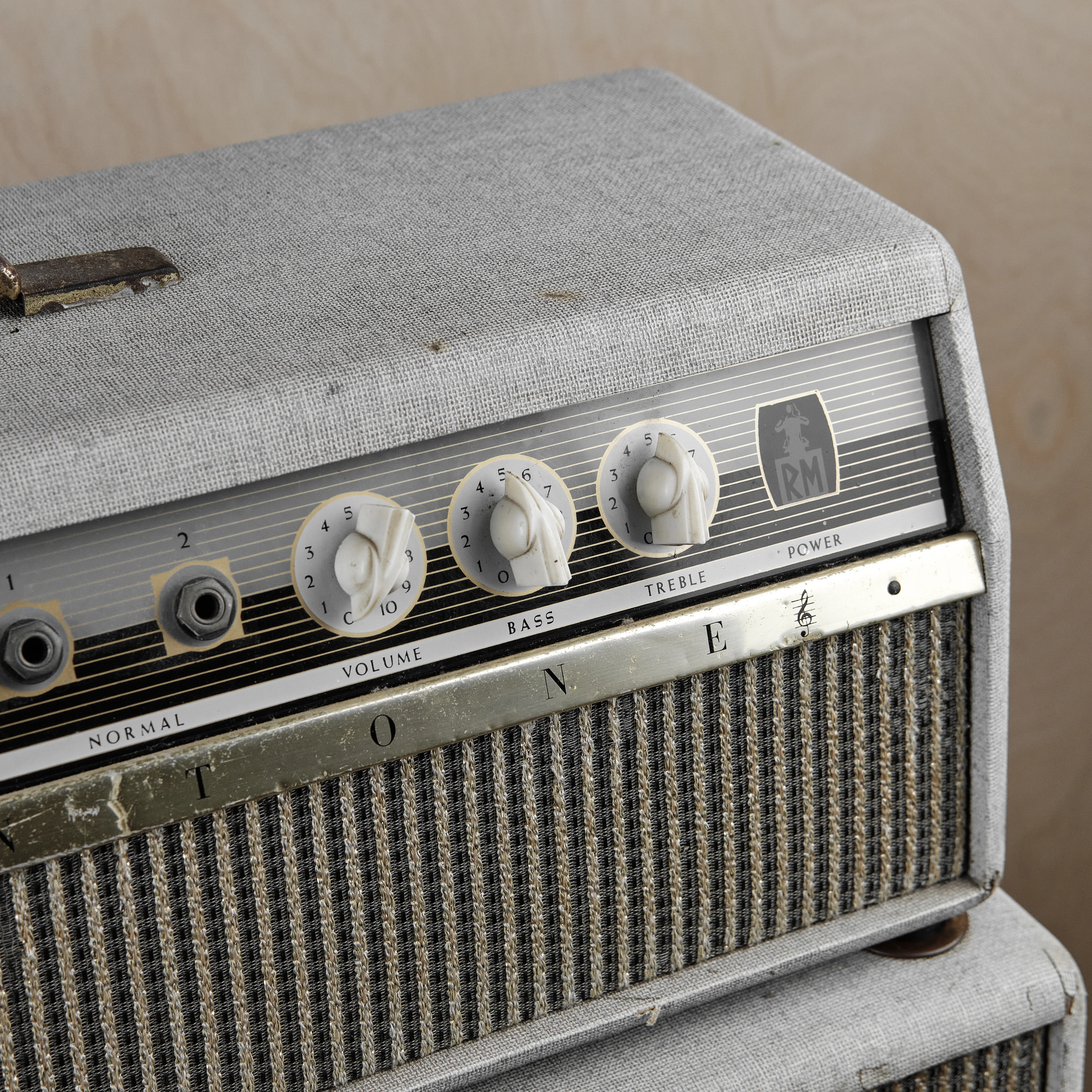 1963 Goldentone Reverbmaster and 4x10 Cabinet - Image 8