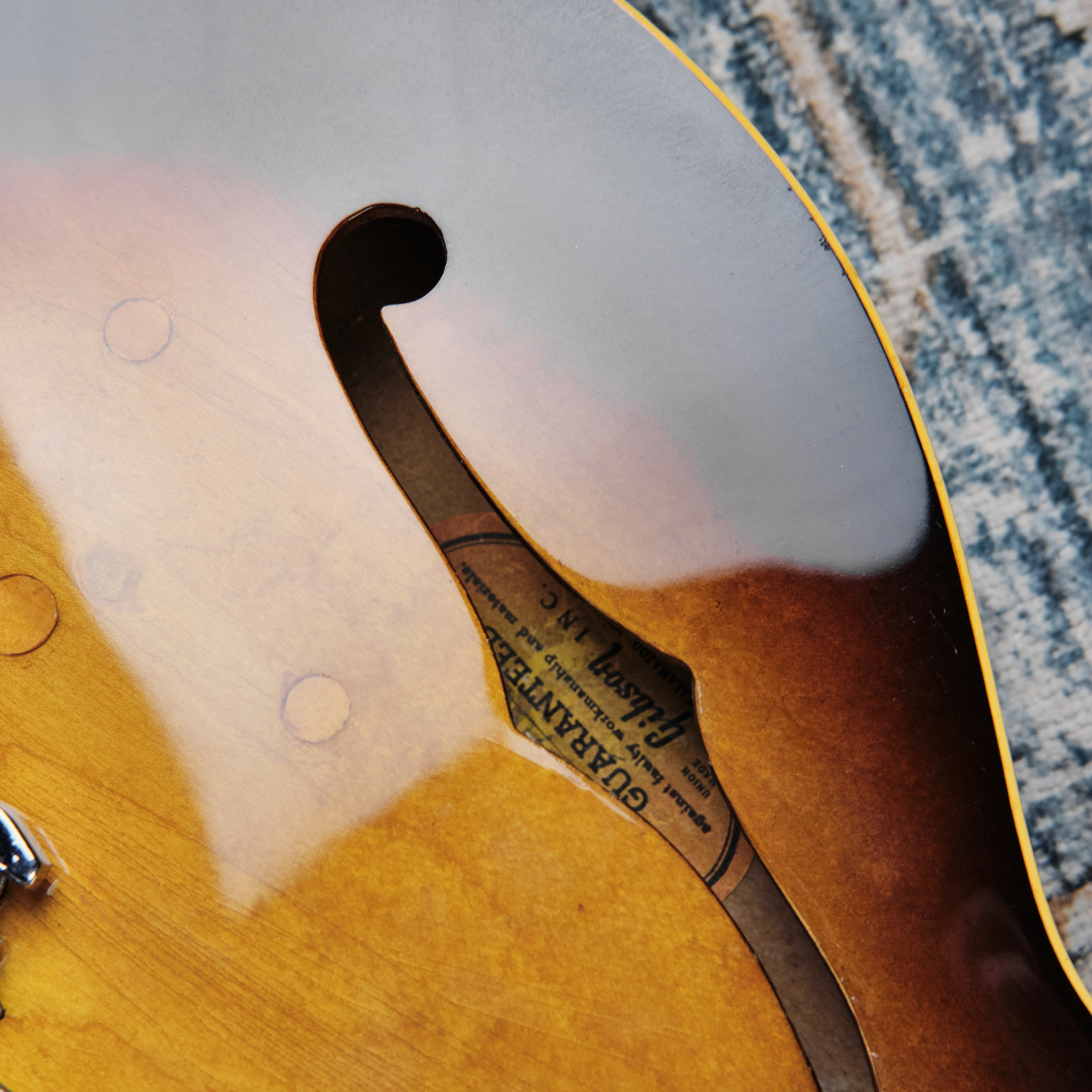 1966 Gibson EB-2 Sunburst - Image 11