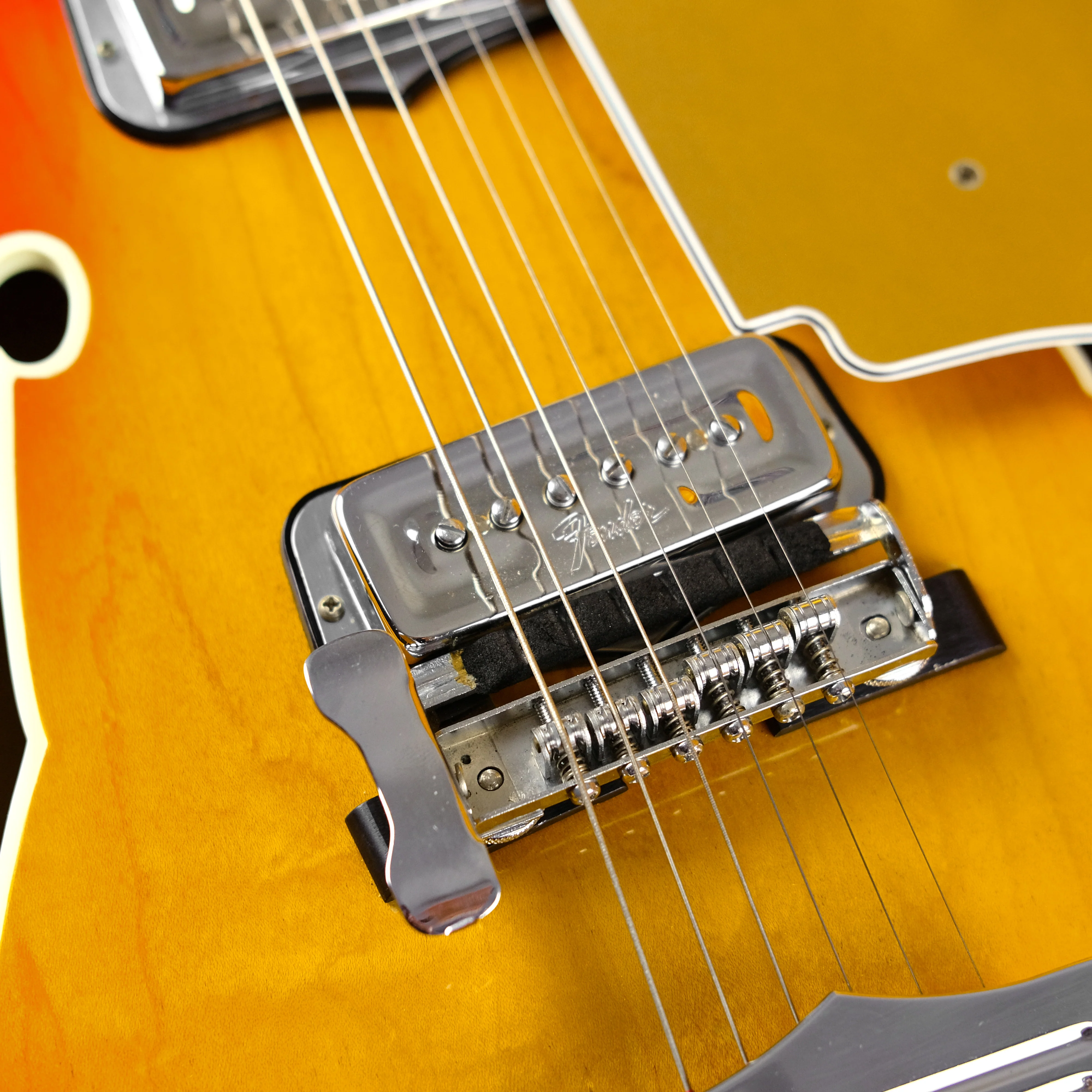 1967 Fender Coronado II Sunburst - Image 6
