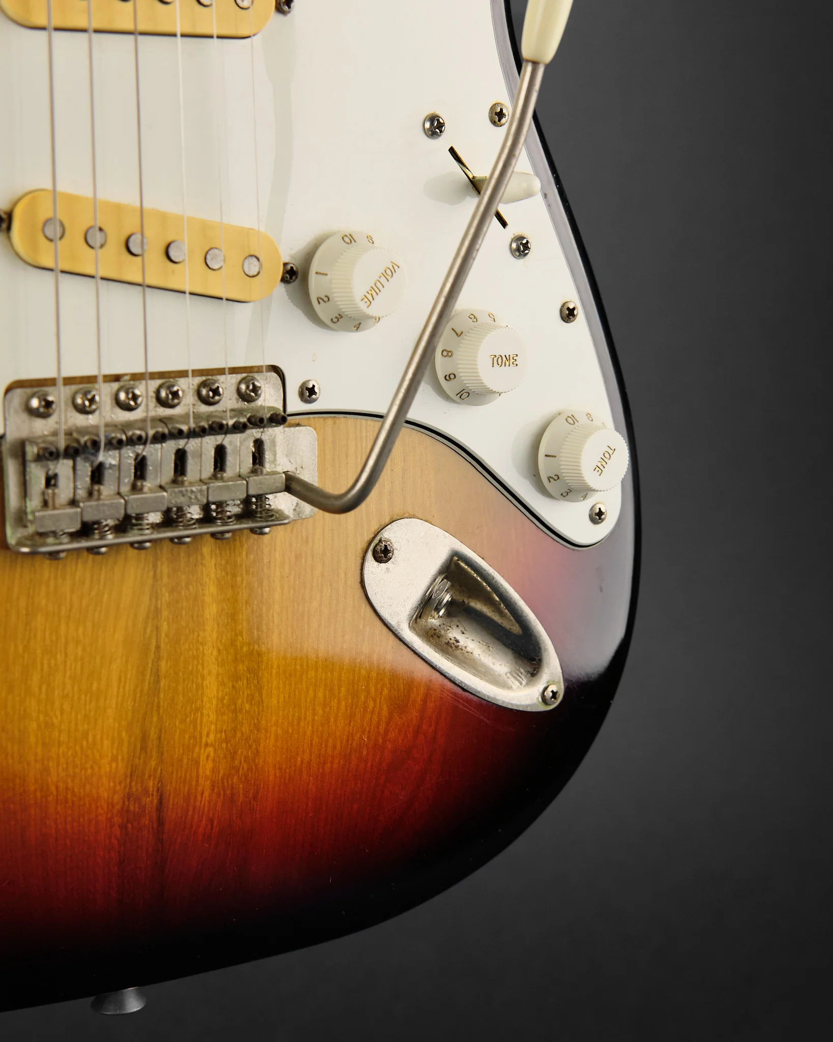 1970s Fernandes FST-50 Sunburst - Image 9