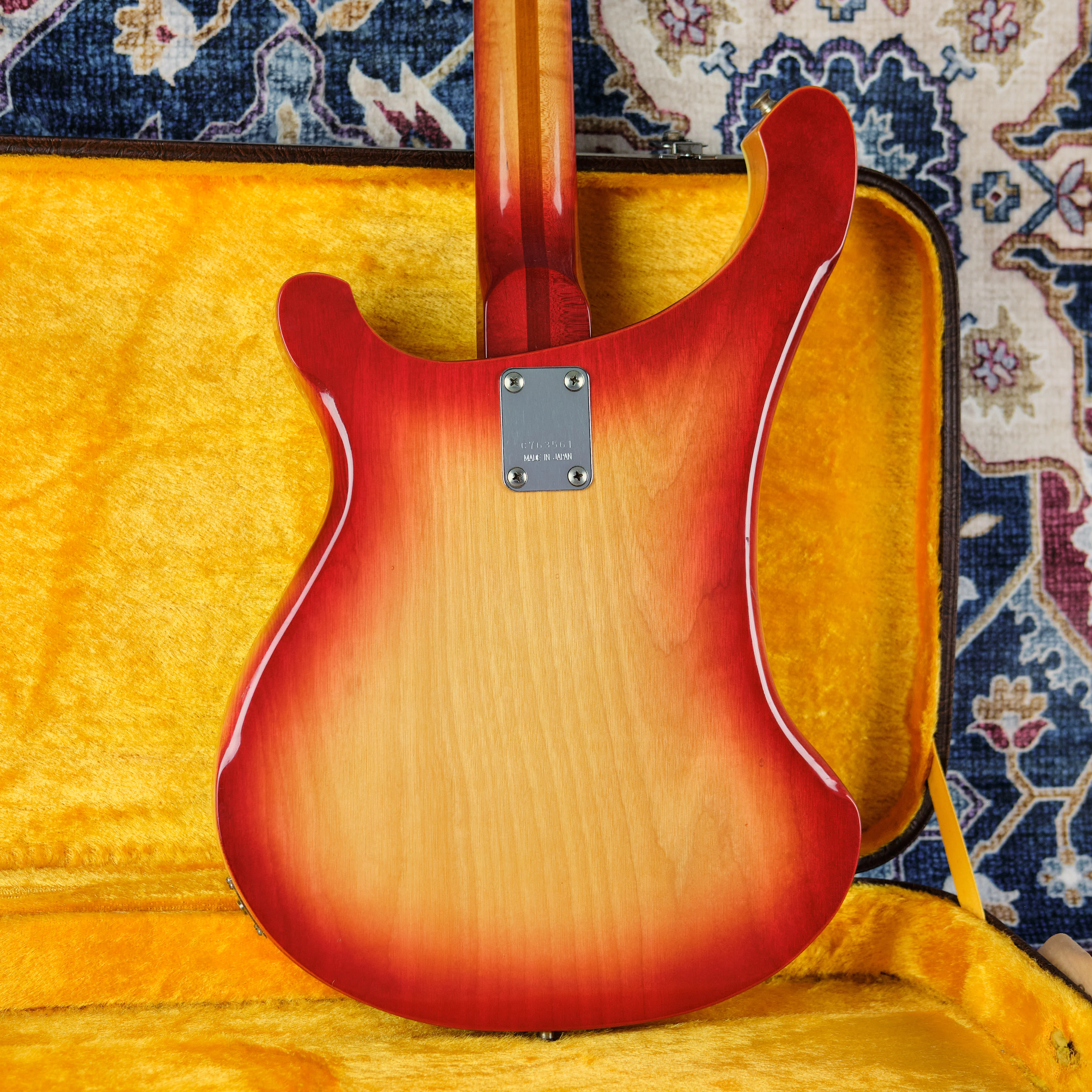 1970s Ibanez 2388B Sunburst - Image 3