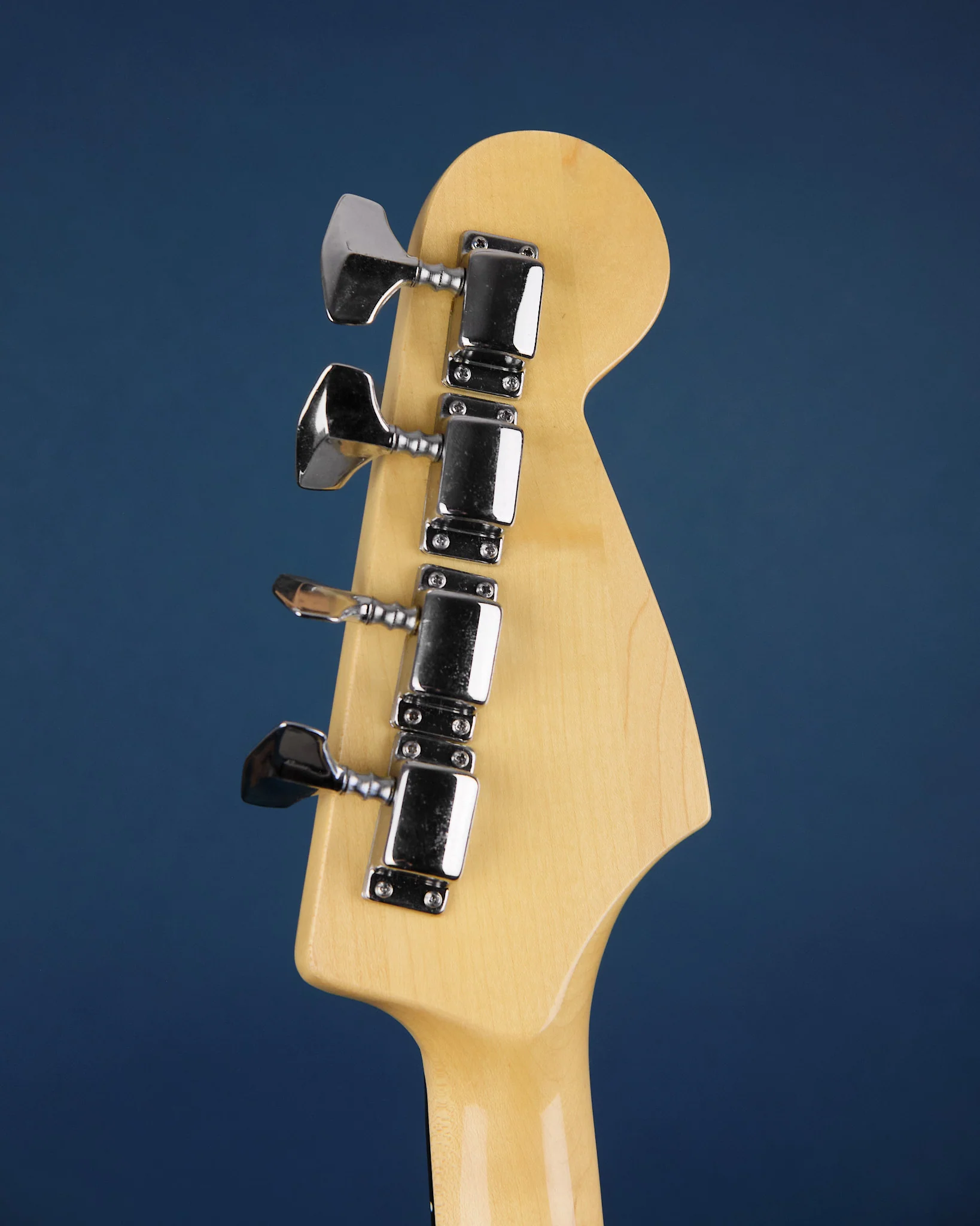 1970s Maya Jazz Bass Left Handed Sunburst - Image 7