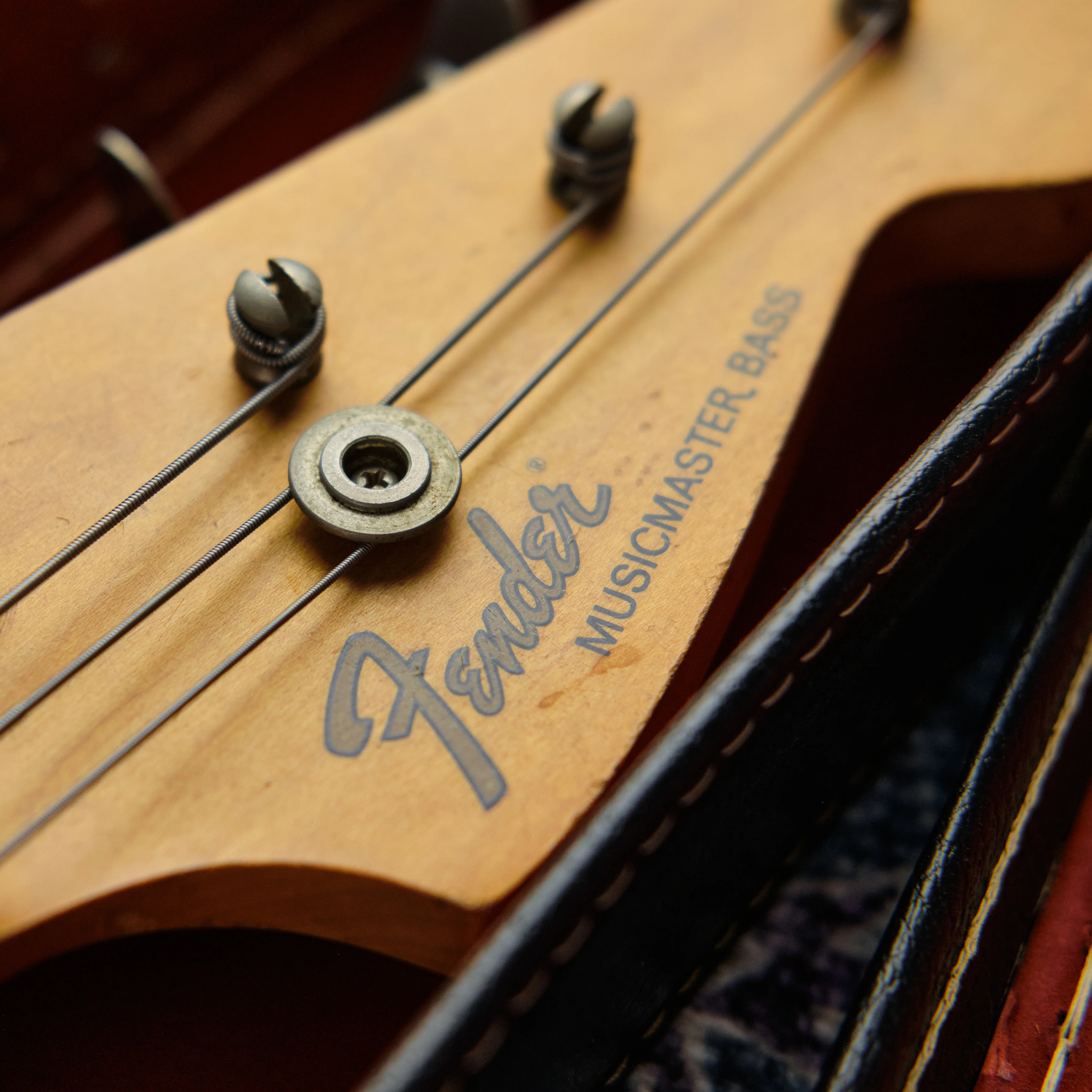 1975 Fender Musicmaster Bass Aged Olympic White - Image 13