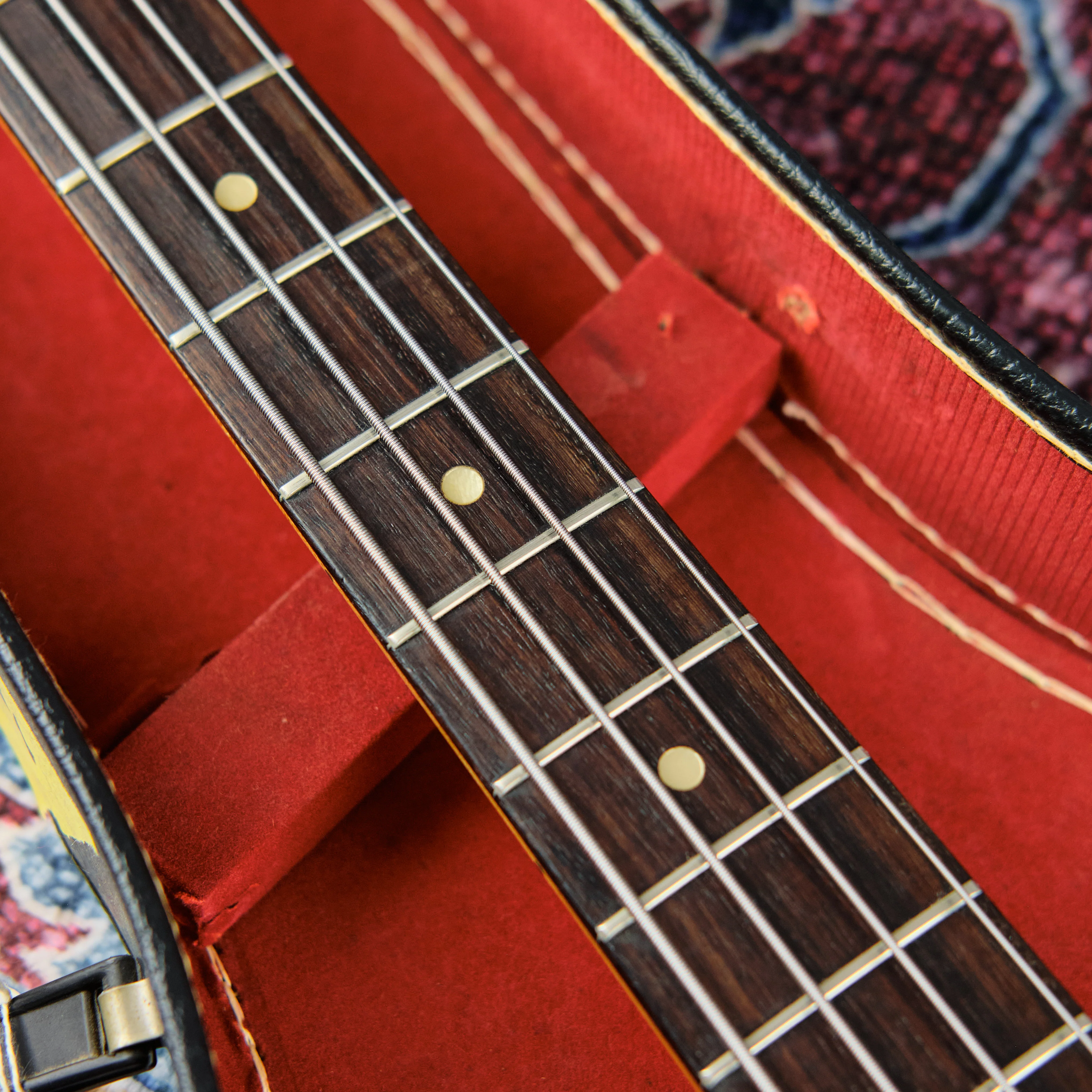 1975 Fender Musicmaster Bass Aged Olympic White - Image 9