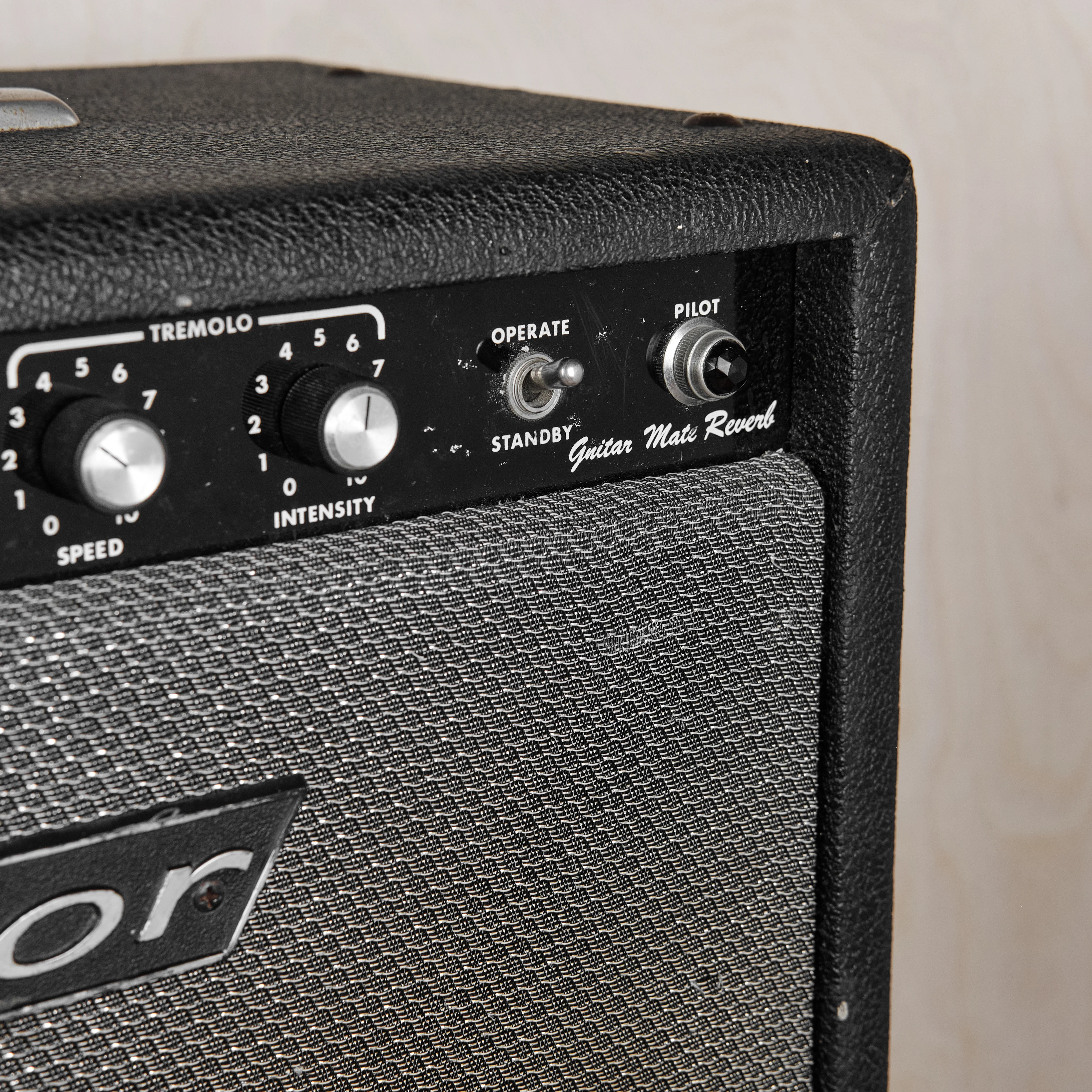 1975 Traynor Guitar Mate Reverb YGM-3 25 Watt 1x12 - Image 4