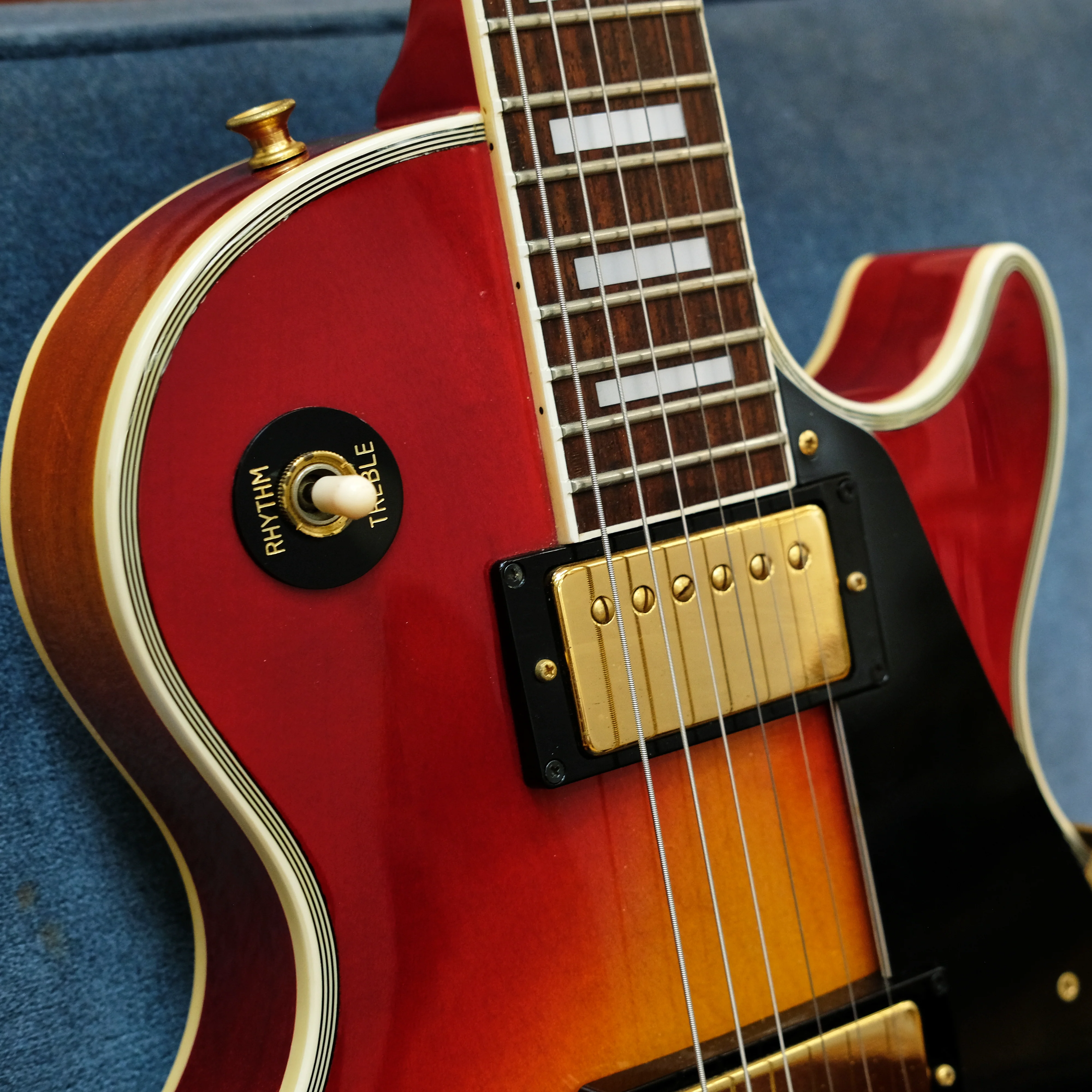 1978 Greco Custom EG500 Cherry Sunburst - Image 4