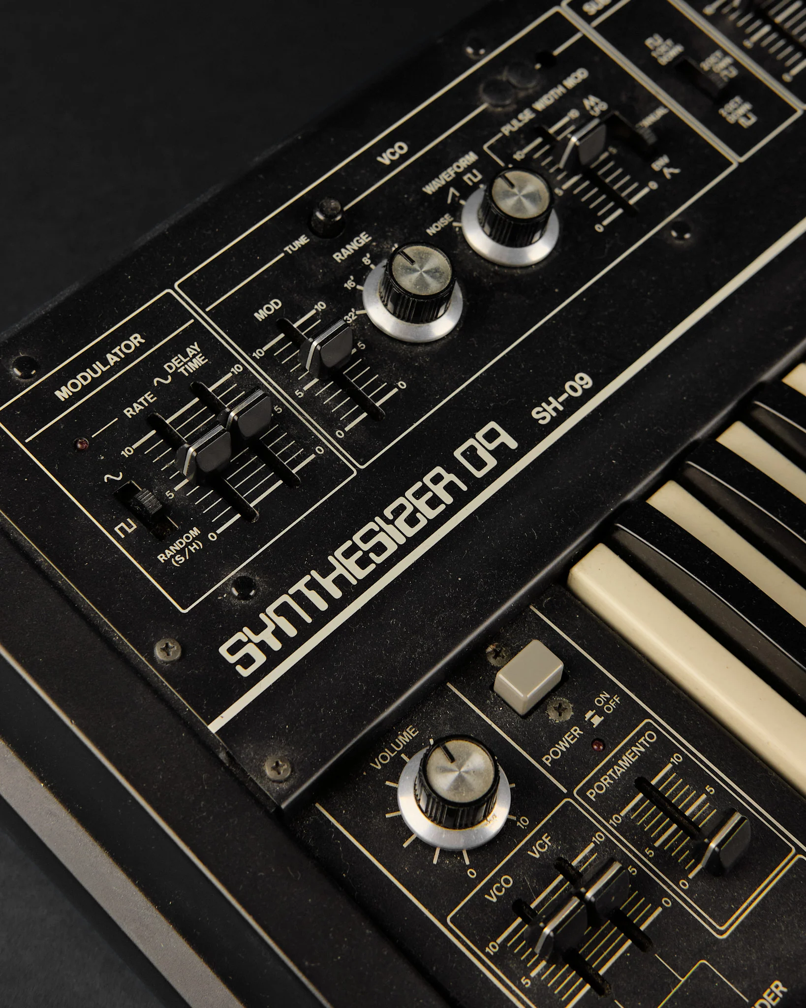 1980 Roland SH-09 Monophonic Synthesizer - Image 4