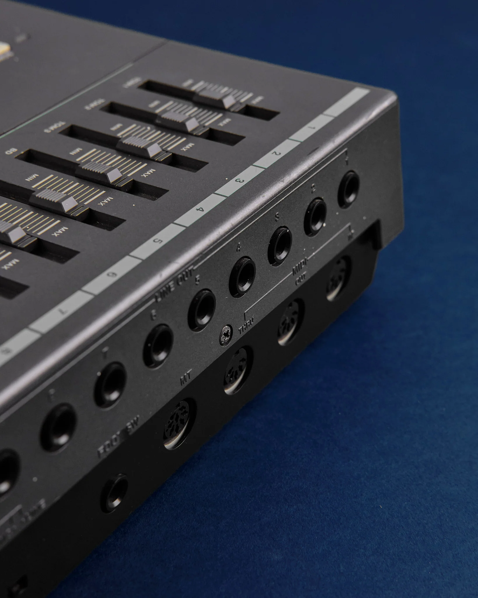 1980s Casio RZ-1 Drum Machine - Image 4
