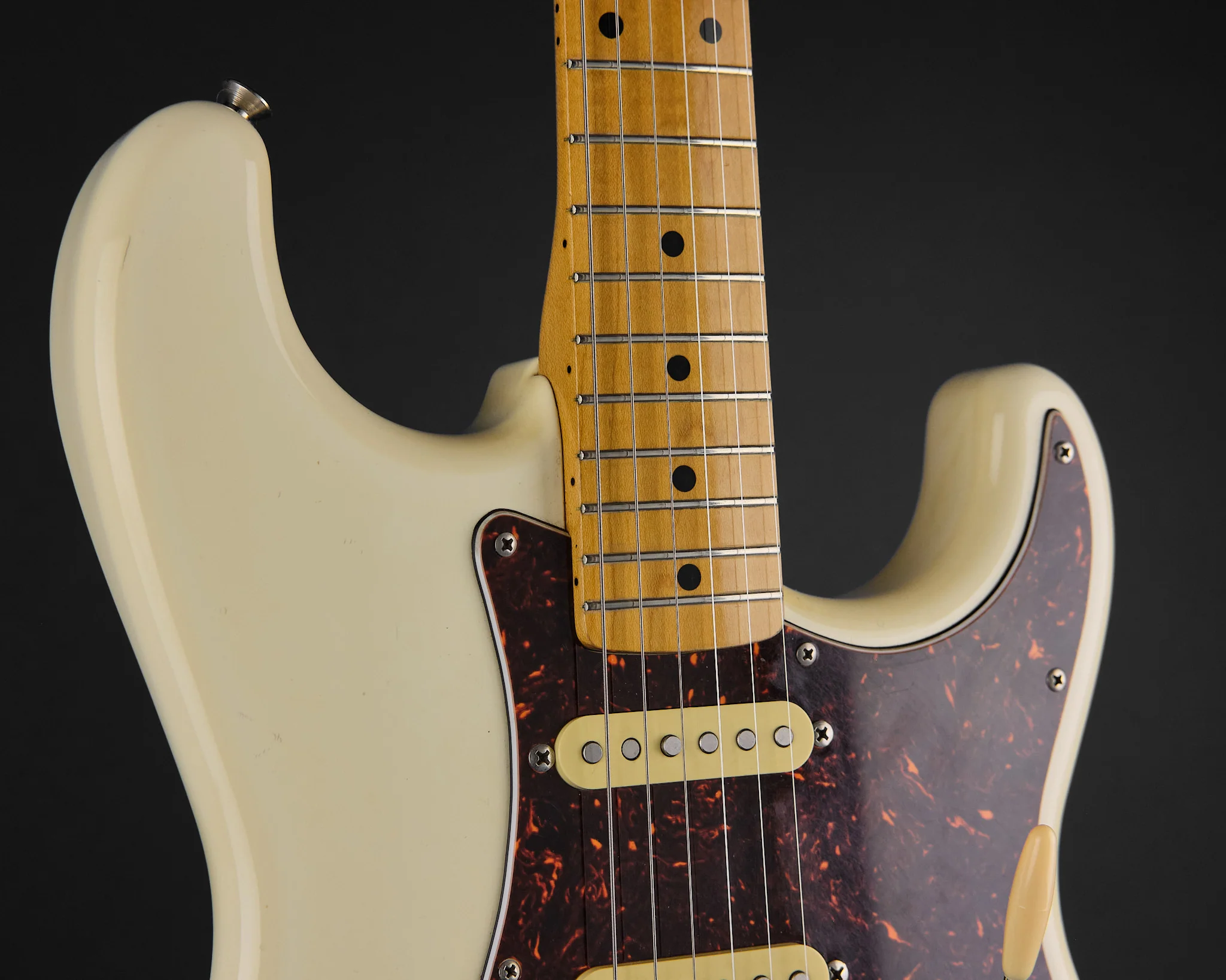 1980s Fender MIJ ST57-55 '57 Stratocaster Vintage White - Image 10