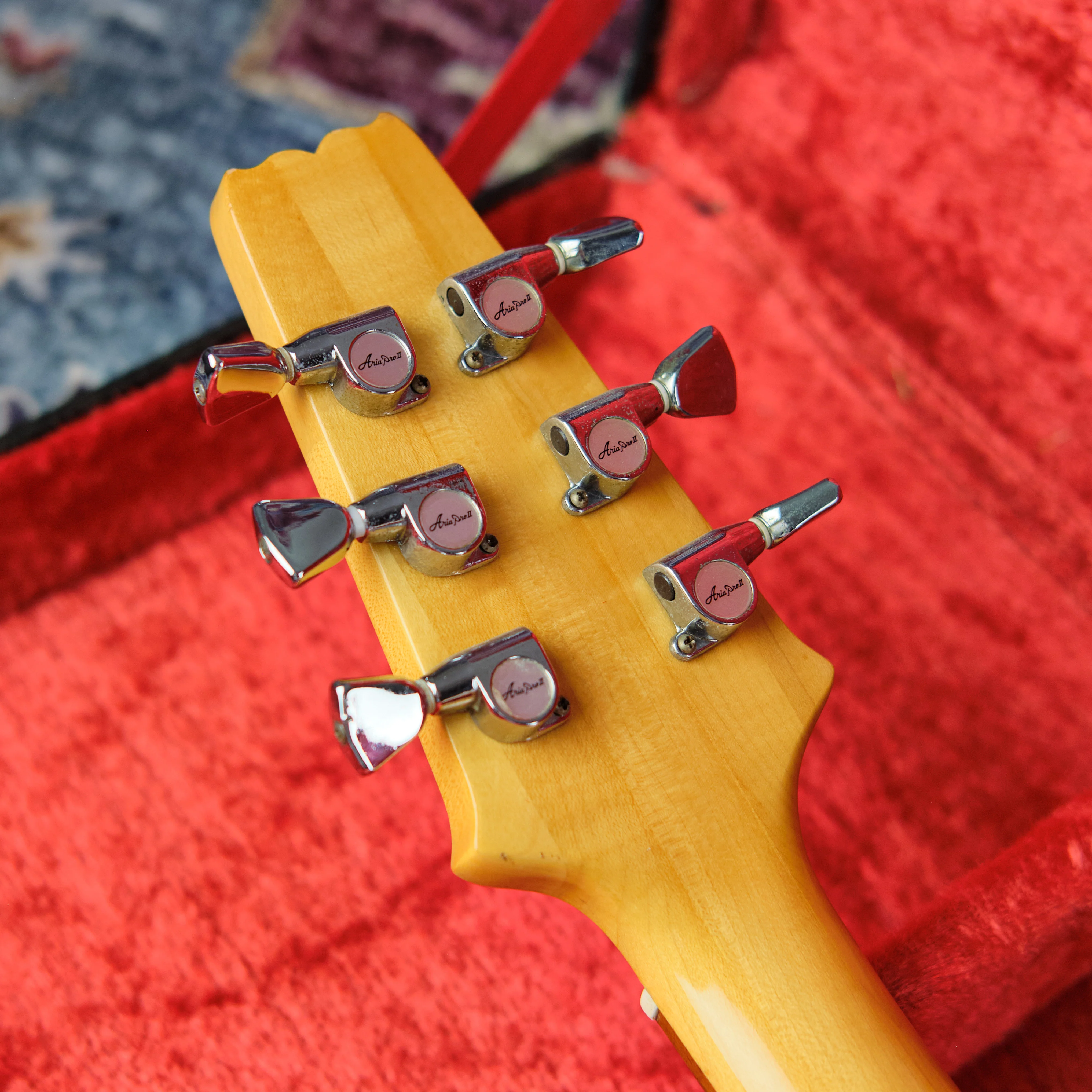 1983 Aria Pro II U-60T Urchin White - Image 11