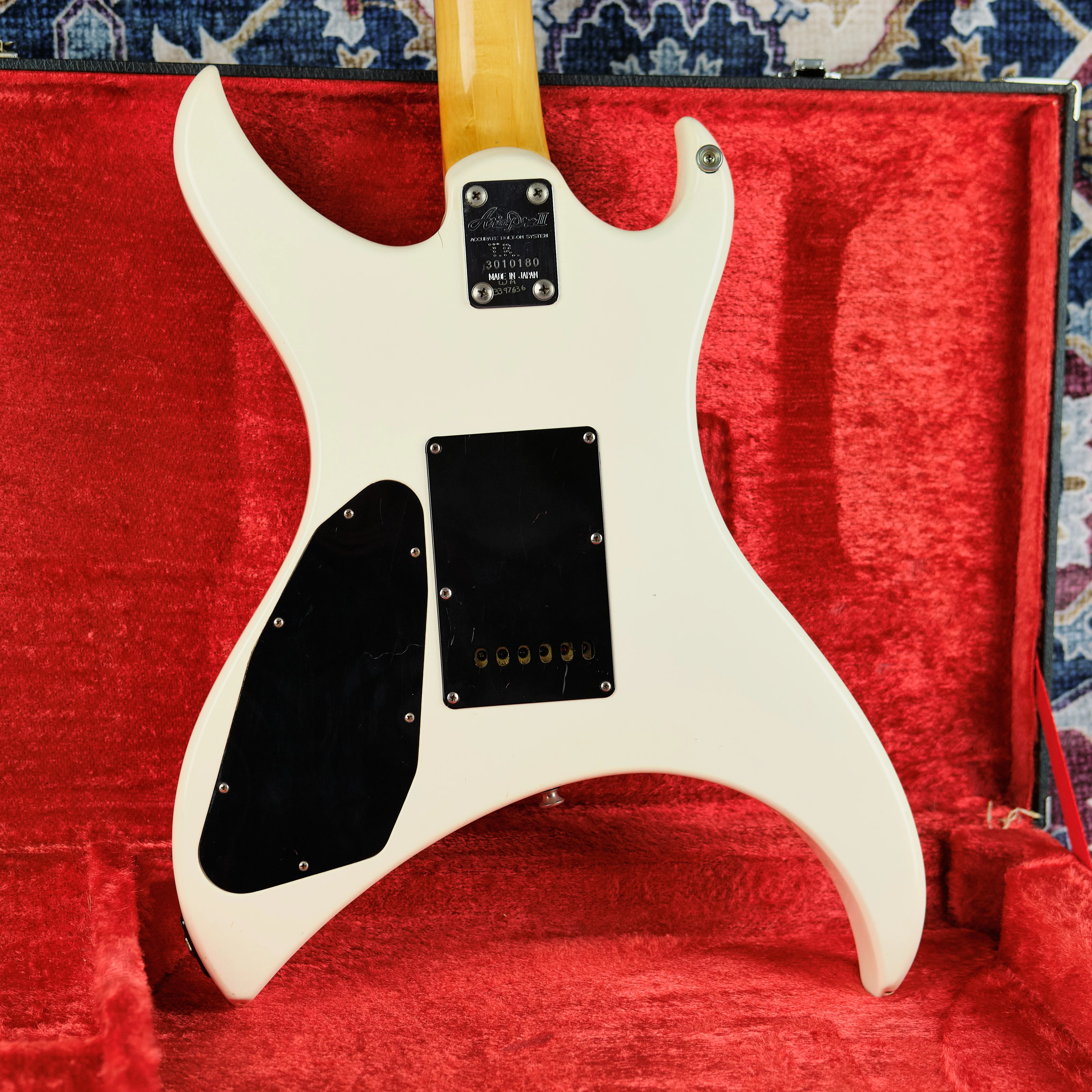 1983 Aria Pro II U-60T Urchin White - Image 3
