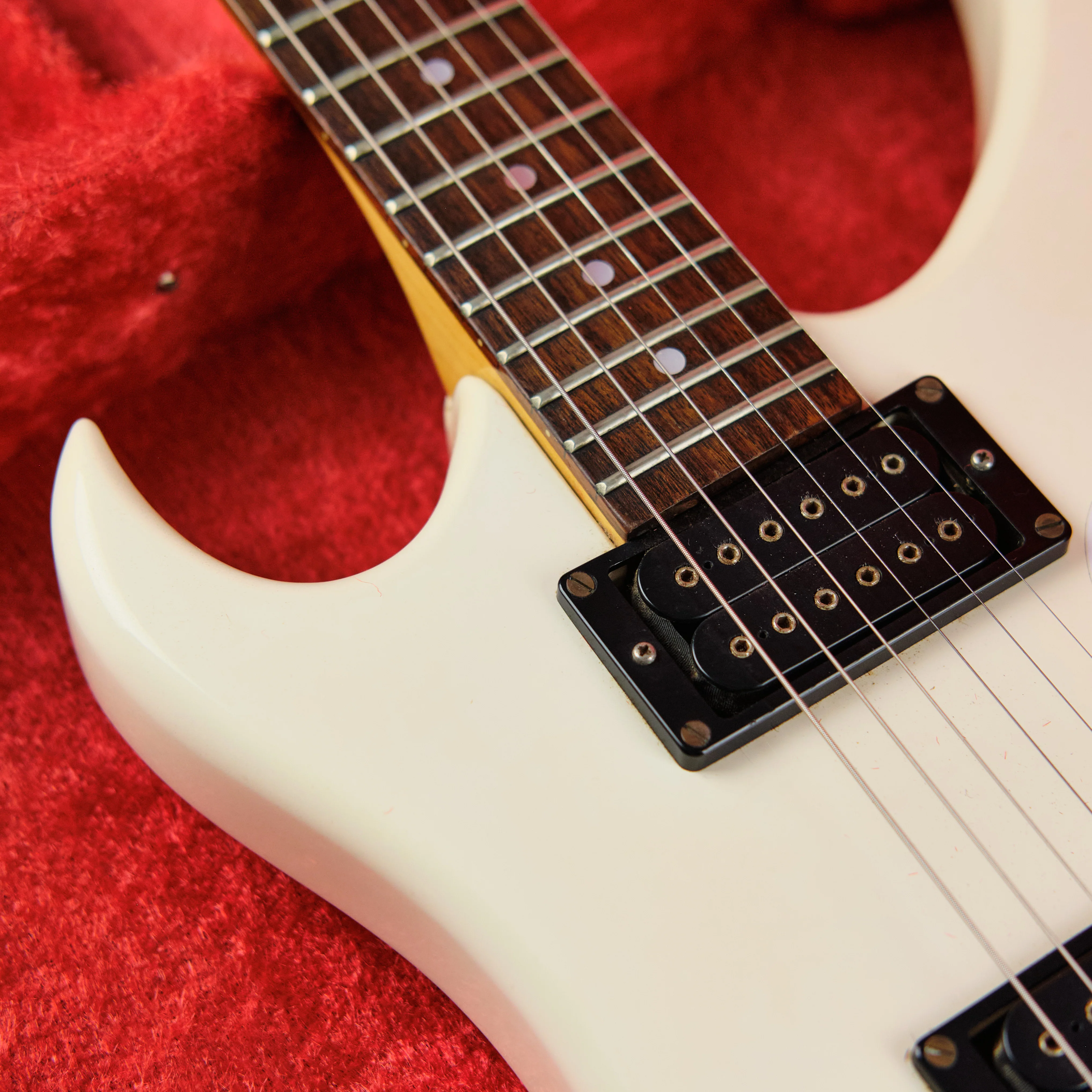 1983 Aria Pro II U-60T Urchin White - Image 7