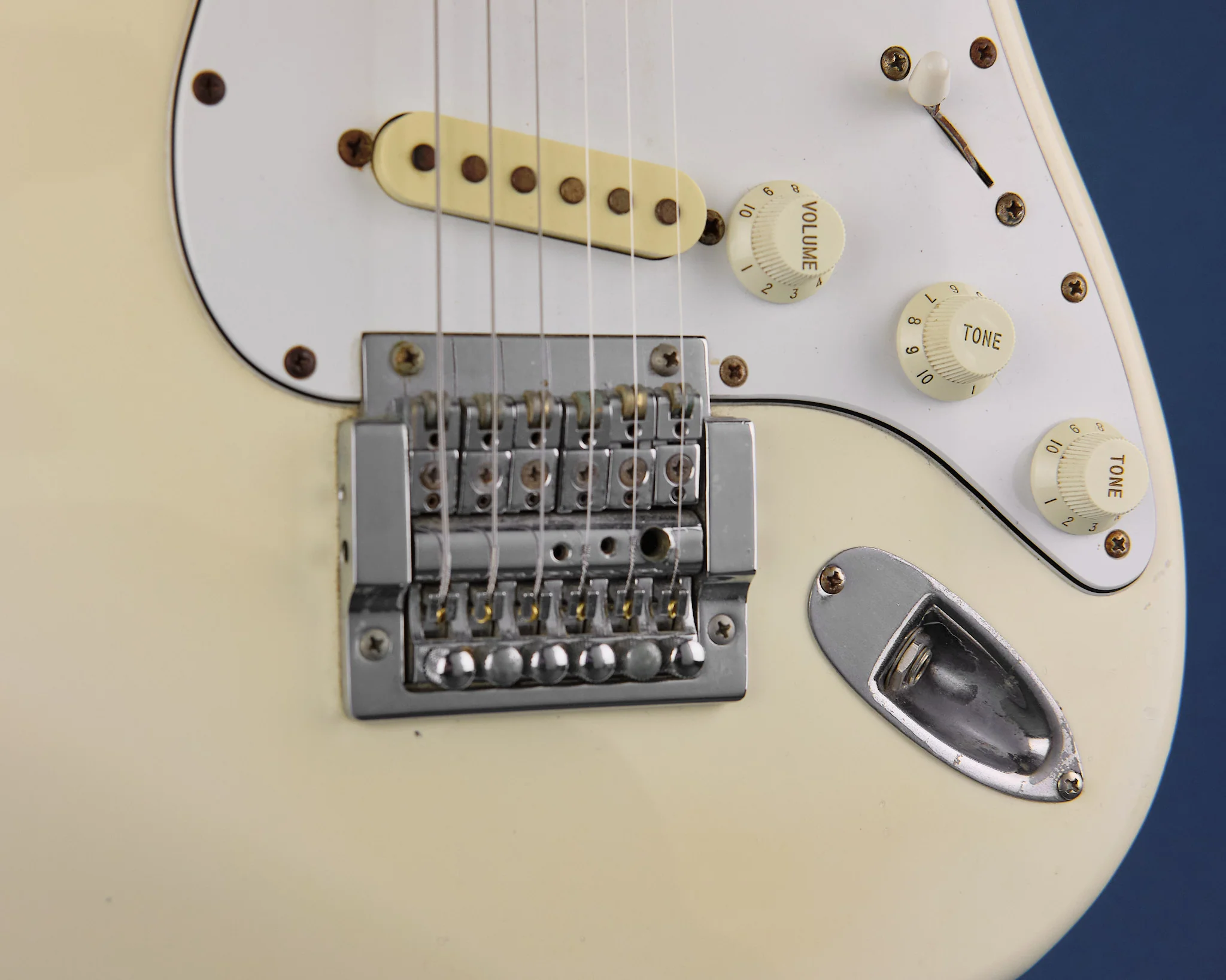 1984 Squier MIJ SQ-Series Stratocaster White - Image 10
