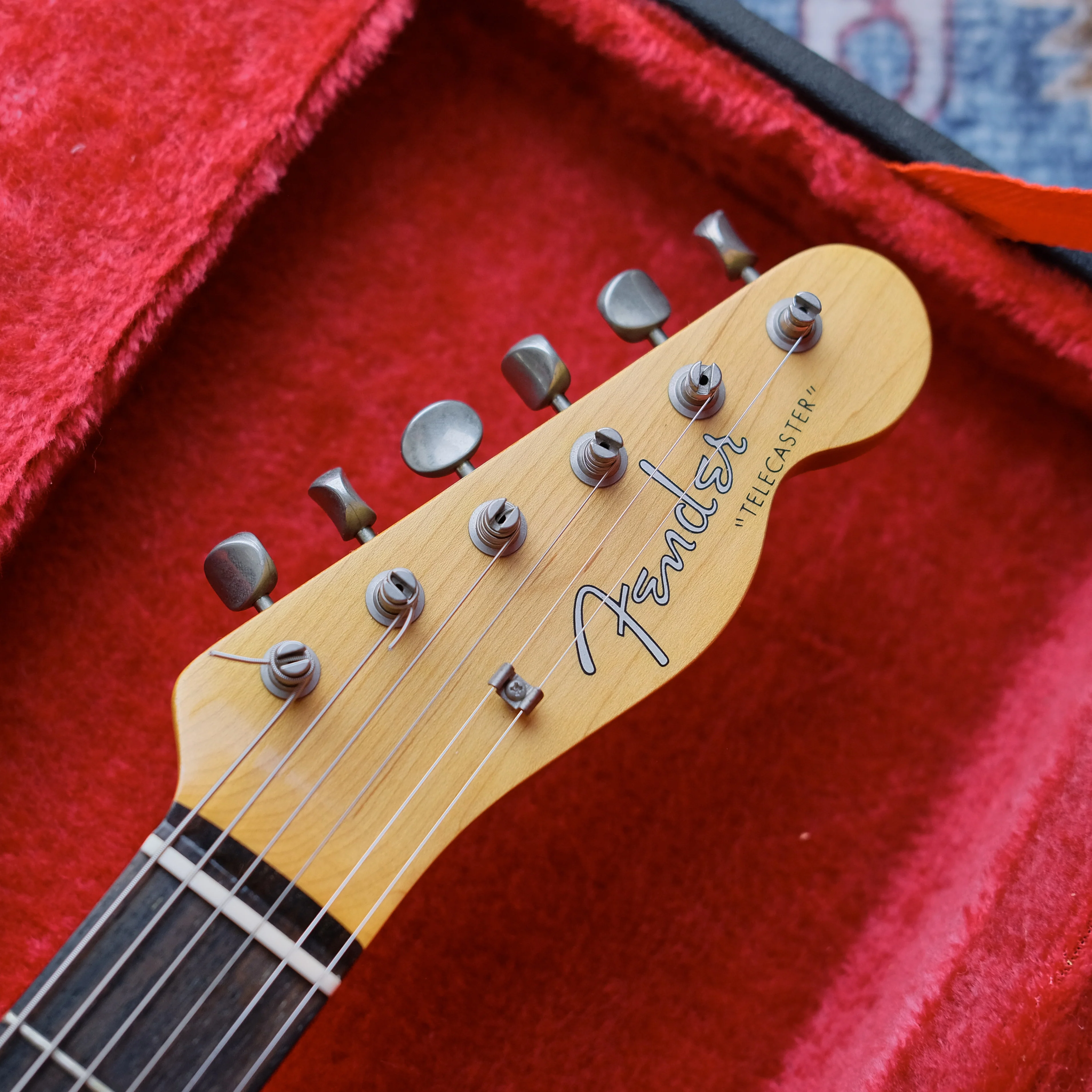 1985 Fender MIJ '62 Reissue Telecaster Custom Sunburst - Image 2