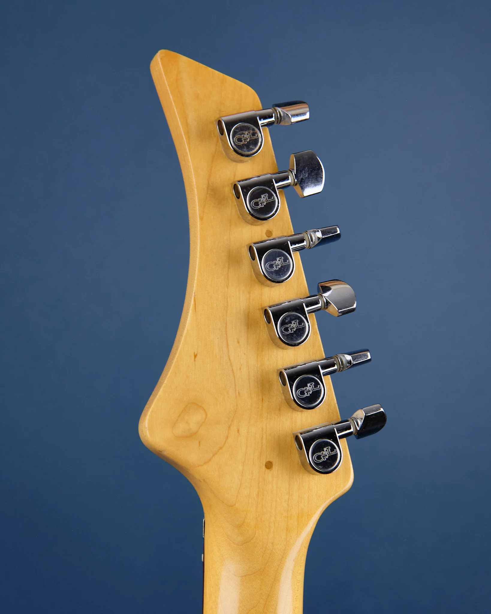 1988 G&L Skyhawk Natural - Image 7