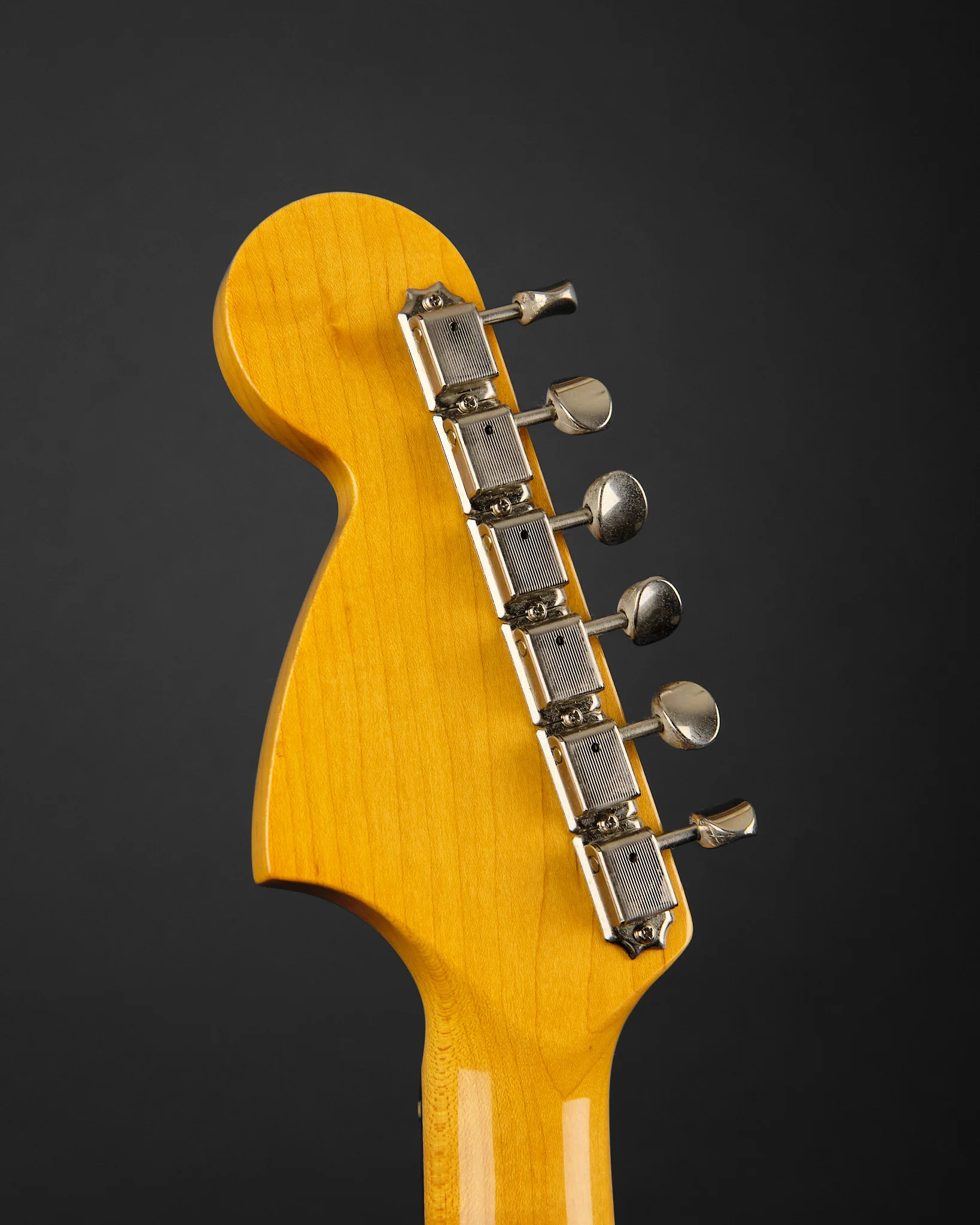 2009 Fender MIJ MG-69 Mustang Candy Apple Red - Image 7