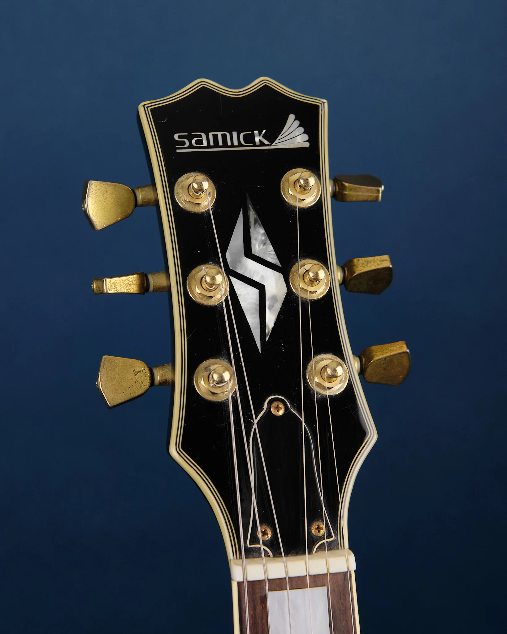 1990s Samick LC-650 Black (Second-Hand) - Image 2