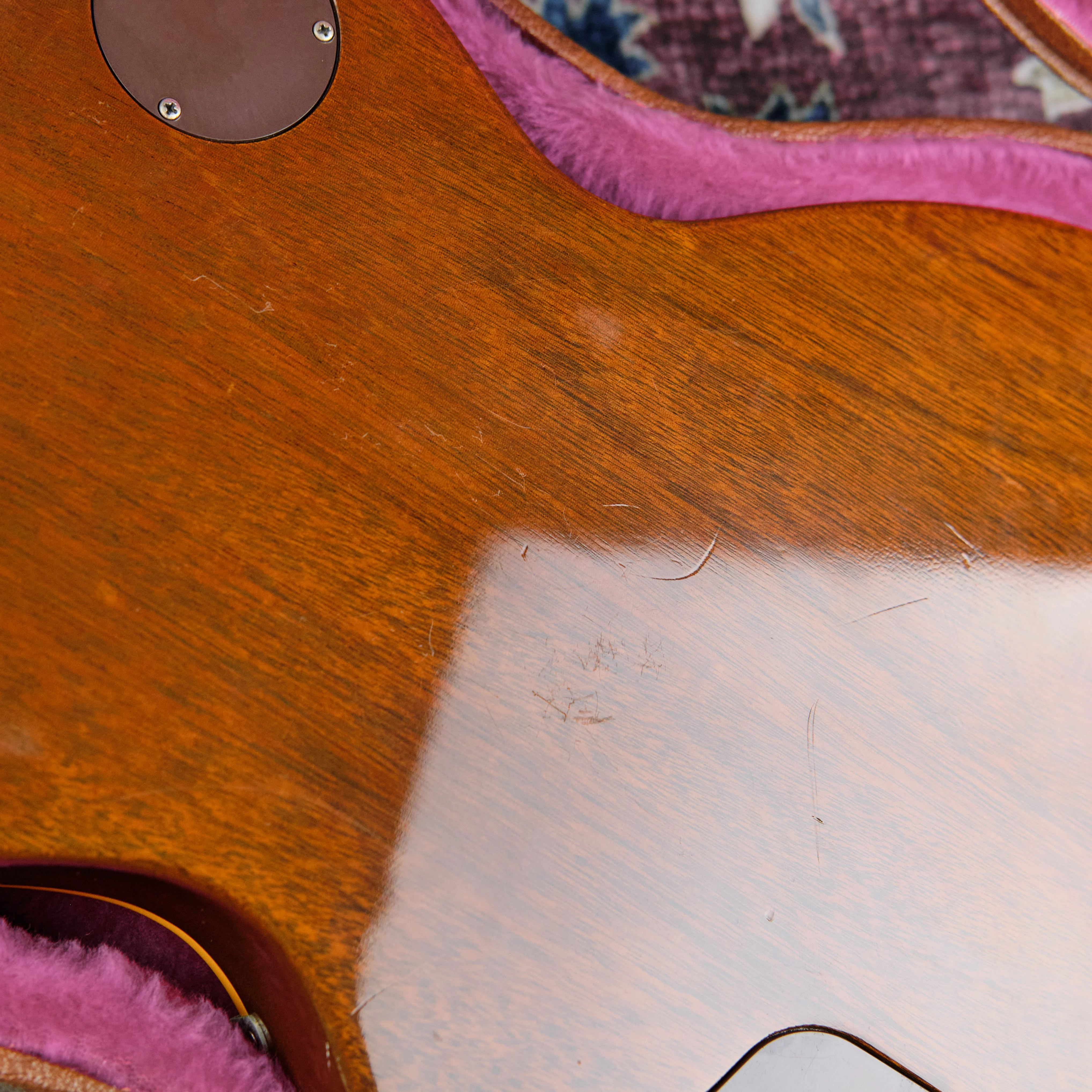 1994 Gibson Custom Shop Les Paul R6 Gold Top P90 - Image 6