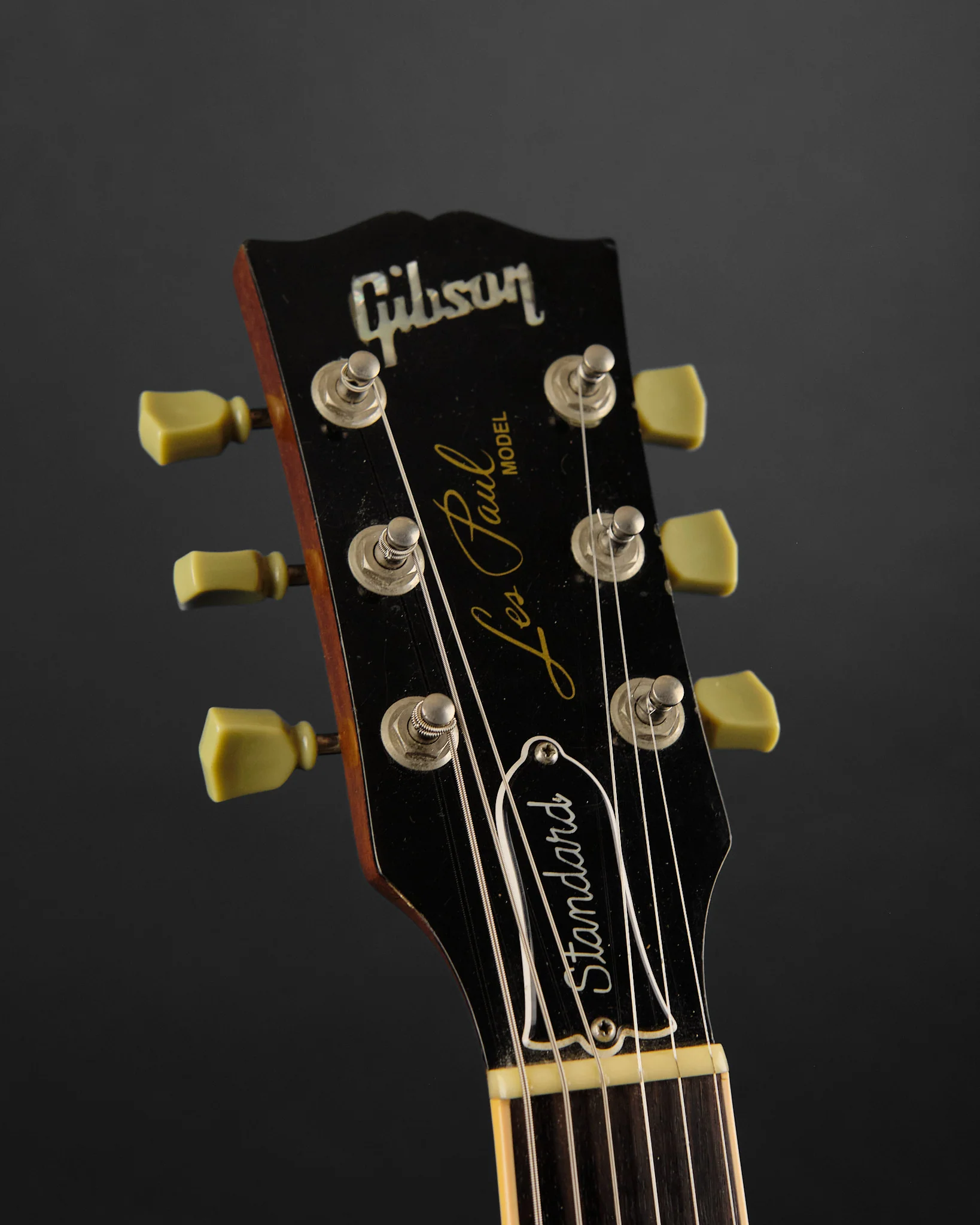 1995 Gibson Les Paul Standard Honey Burst - Image 2
