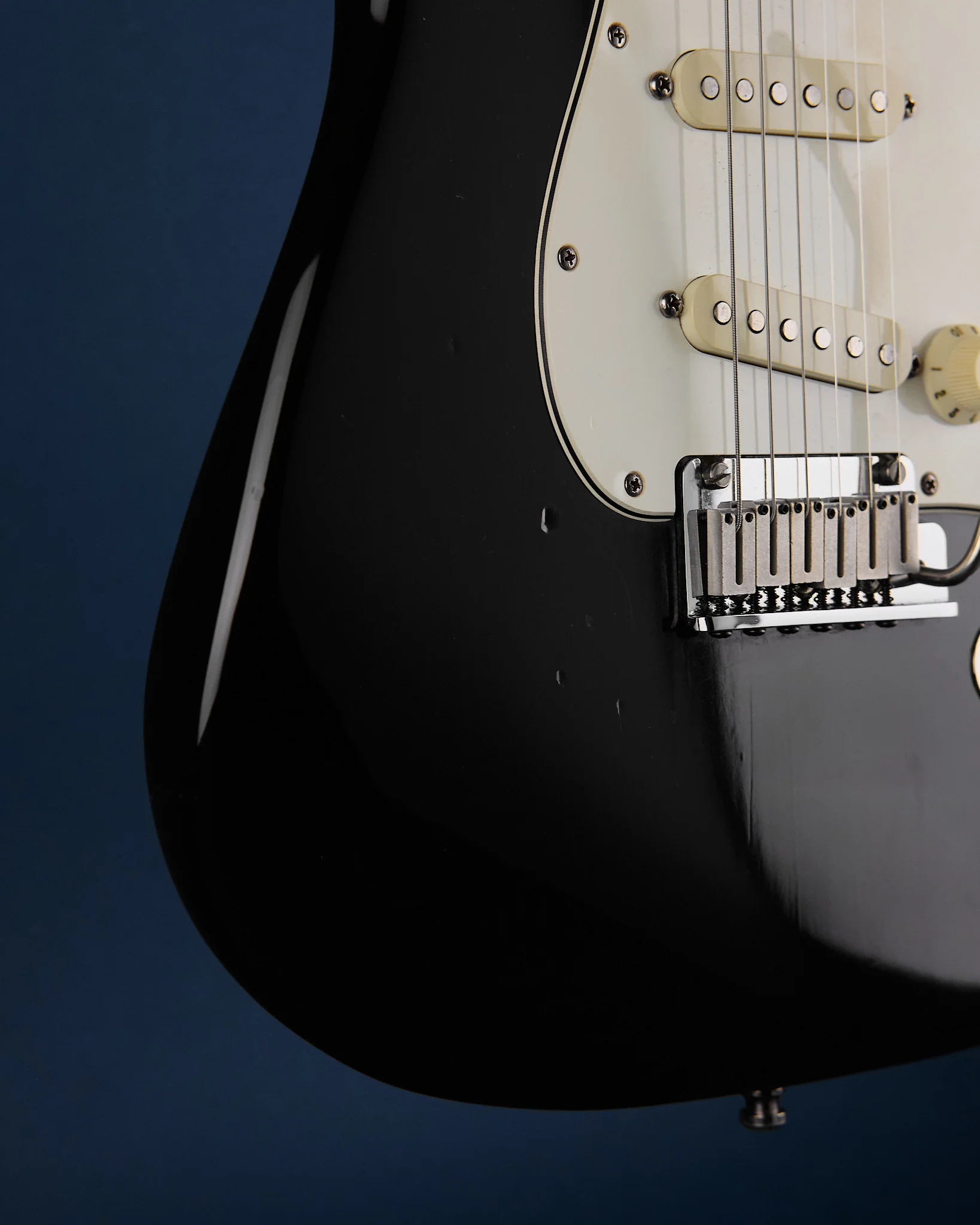 1999 Fender American Standard Stratocaster Black - Image 10