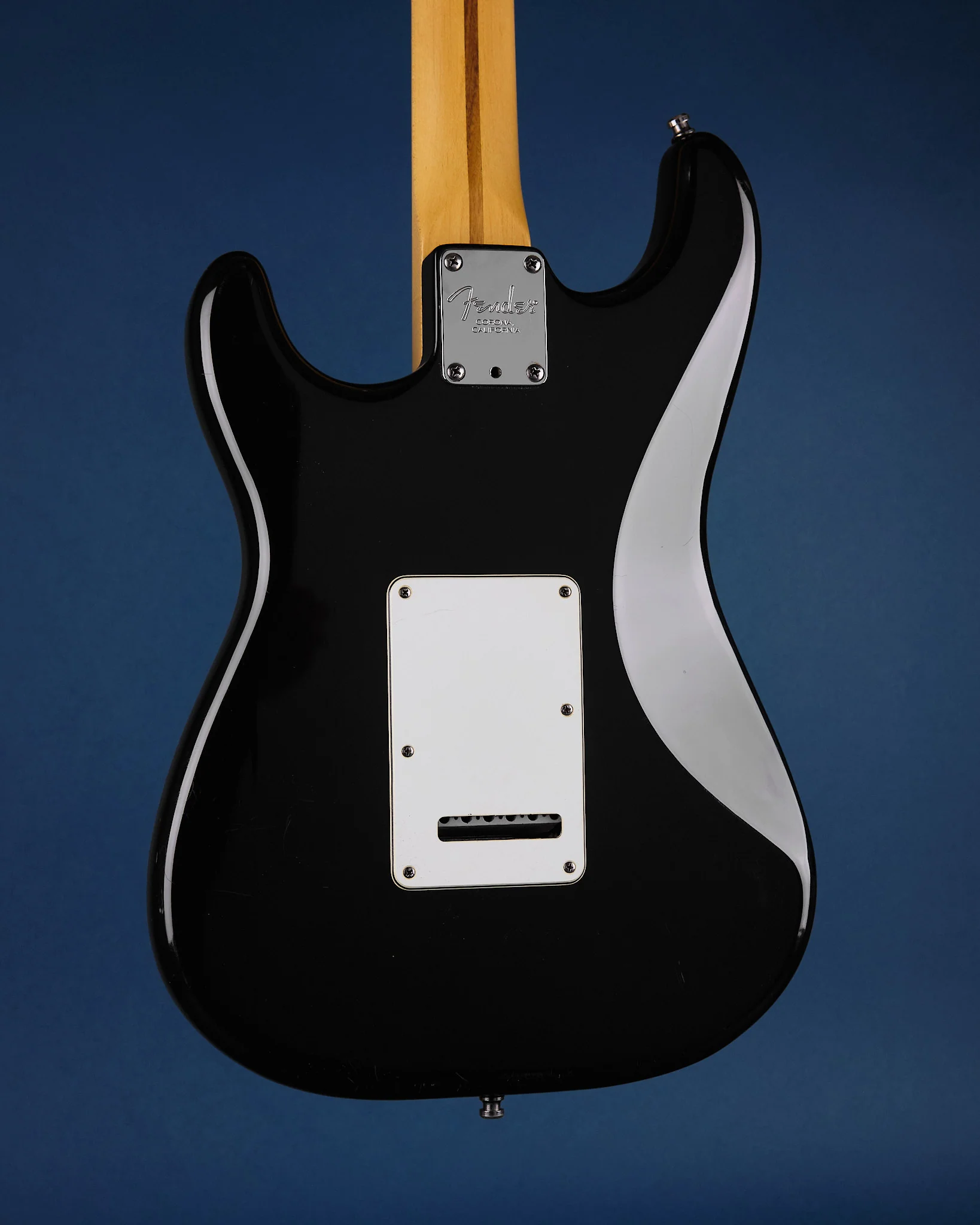 1999 Fender American Standard Stratocaster Black - Image 3