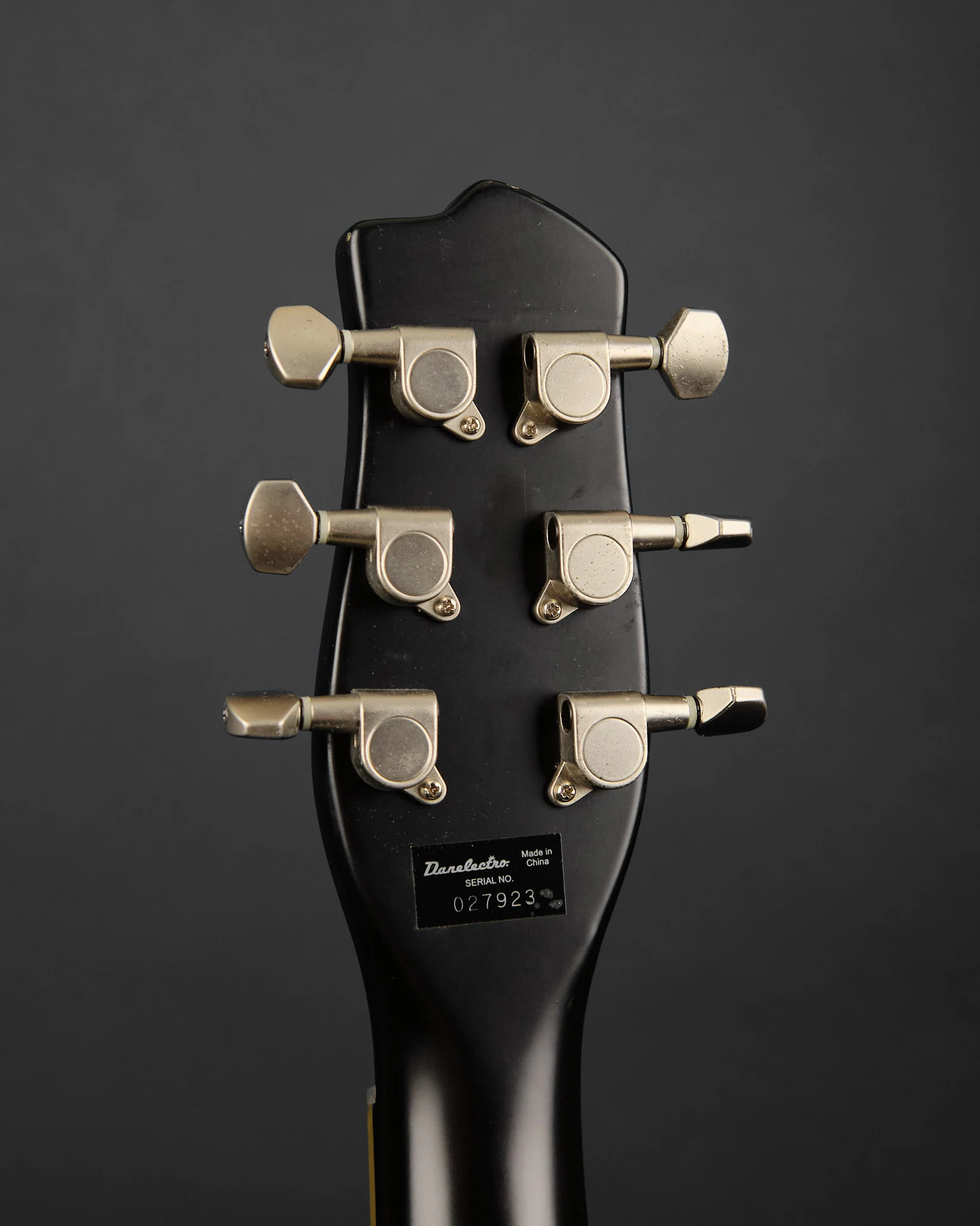 2000s Danelectro DC59 Burgundy Metallic - Image 6