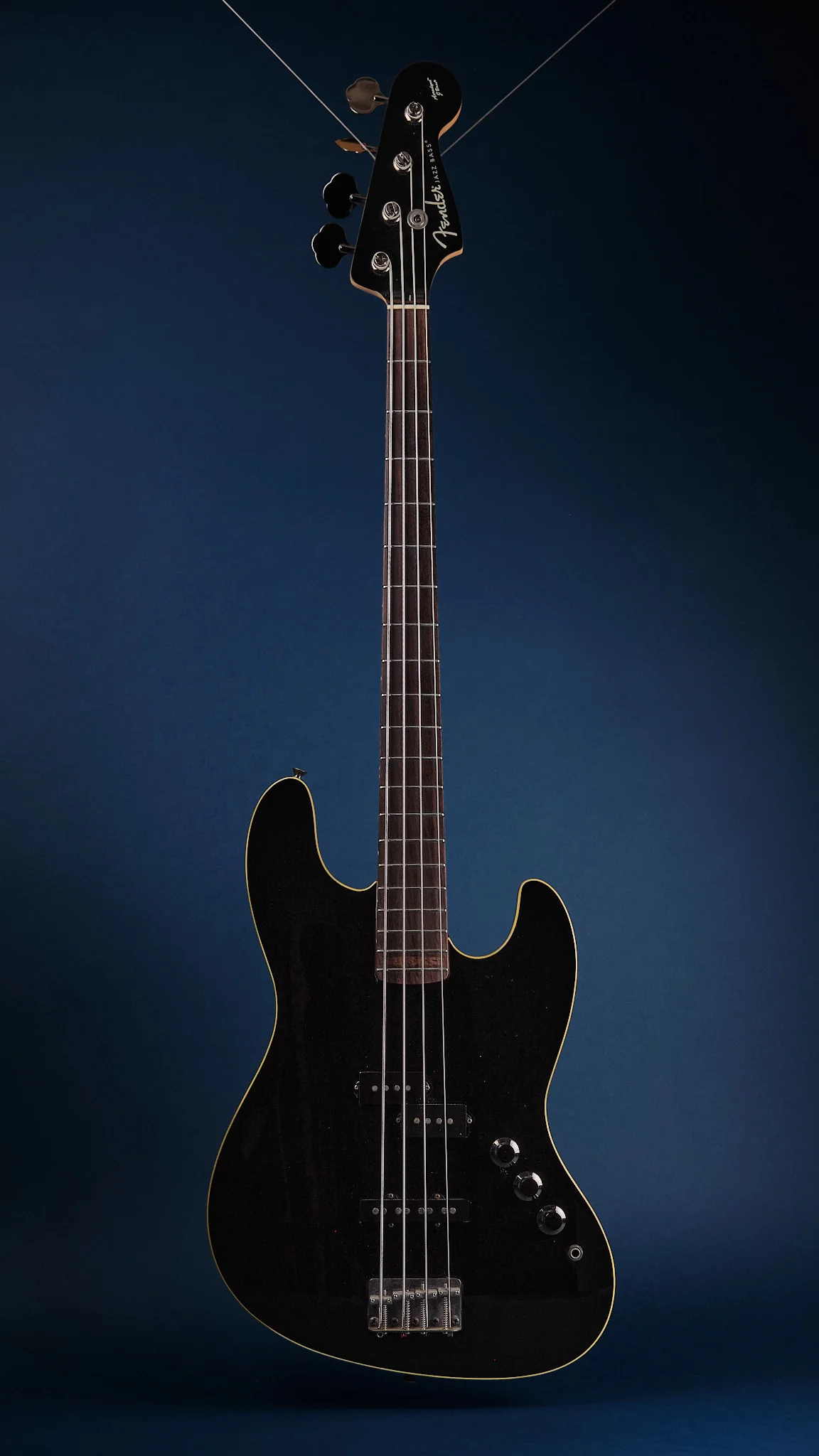 2000s Fender AJB-65 Aerodyne Jazz Bass Black - Image 4