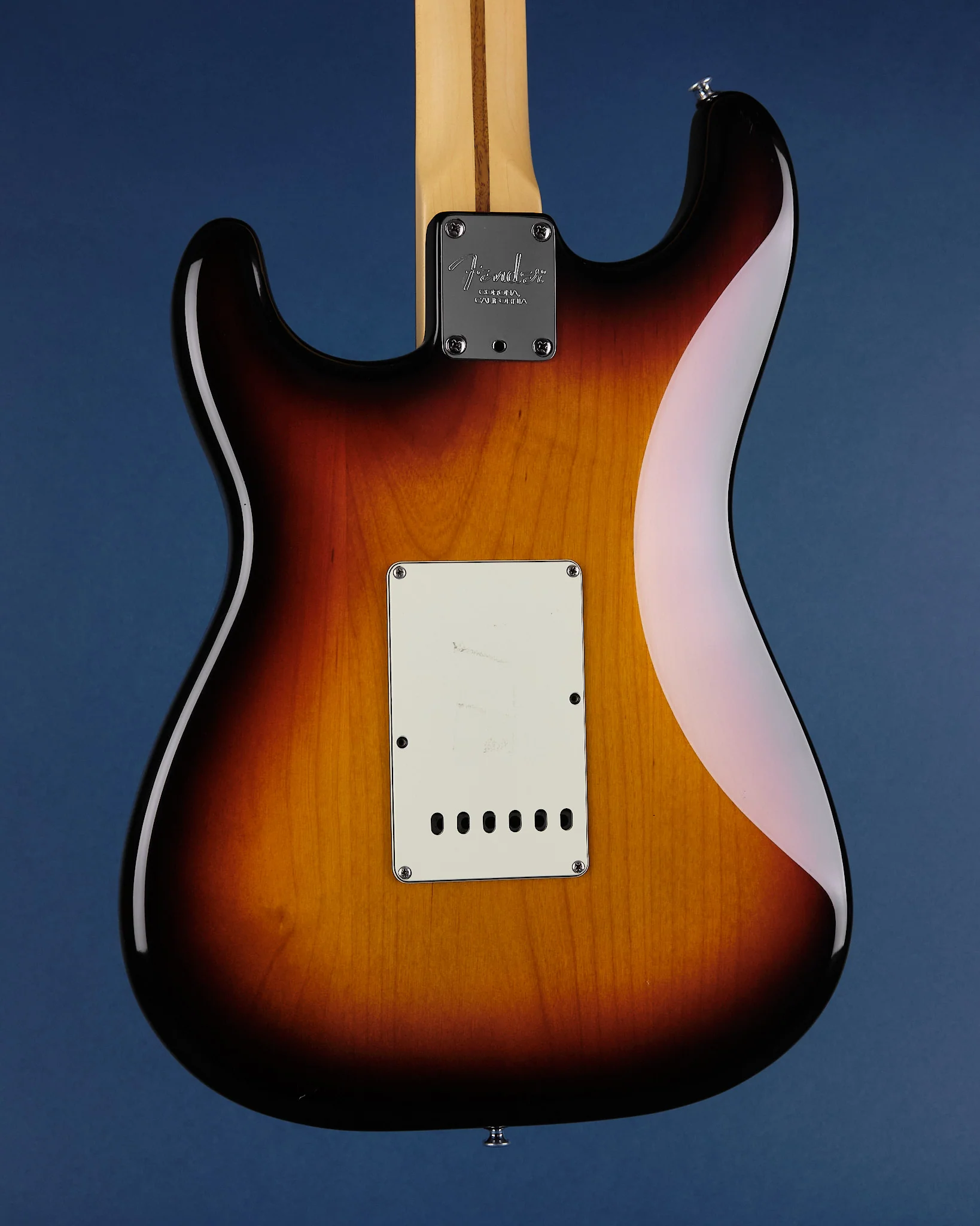 2000s Fender American Deluxe HSS Stratocaster Sunburst - Image 3