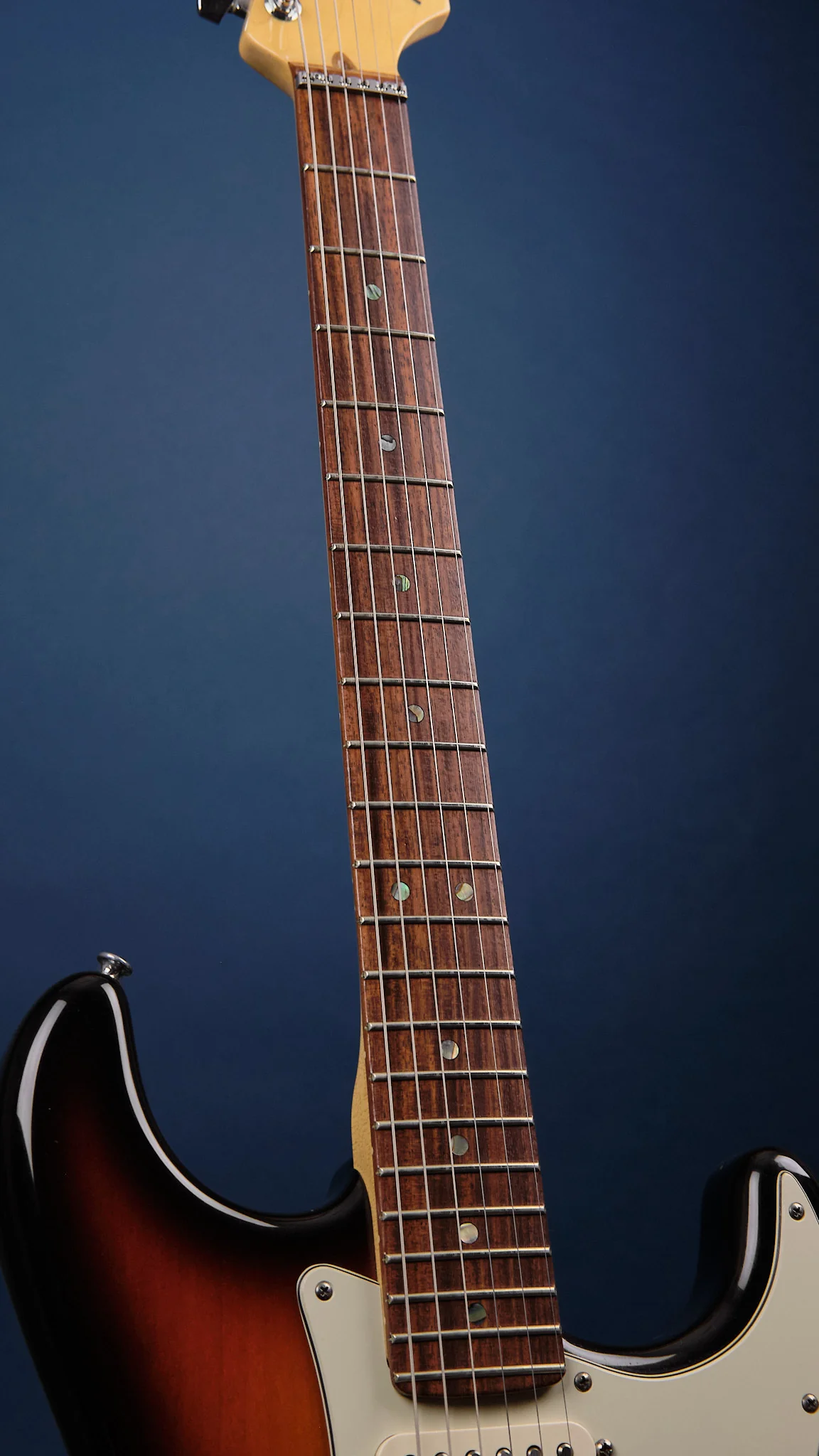 2000s Fender American Deluxe HSS Stratocaster Sunburst - Image 6