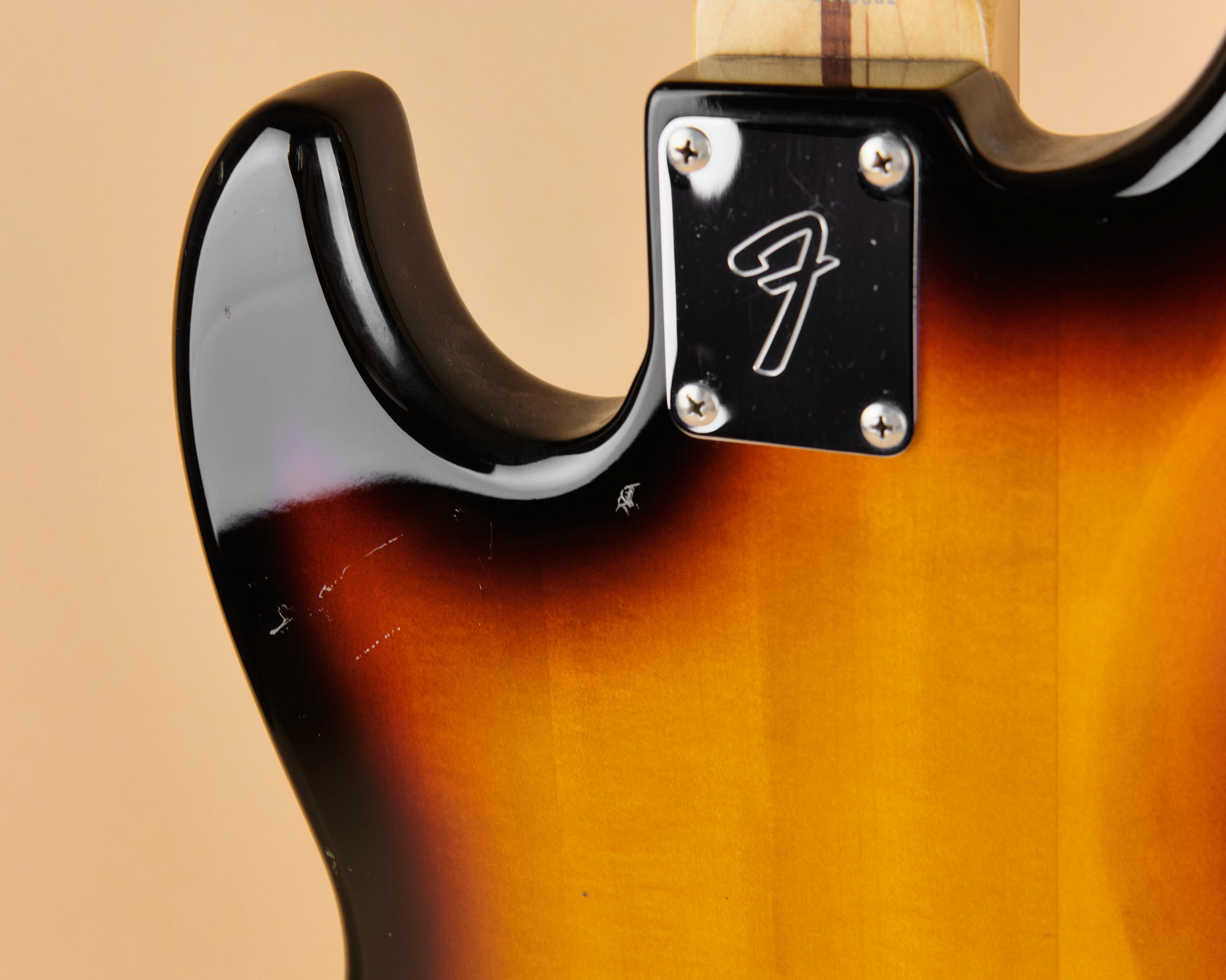 2000s Fender CIJ JB45 Jazz Bass Sunburst - Image 10