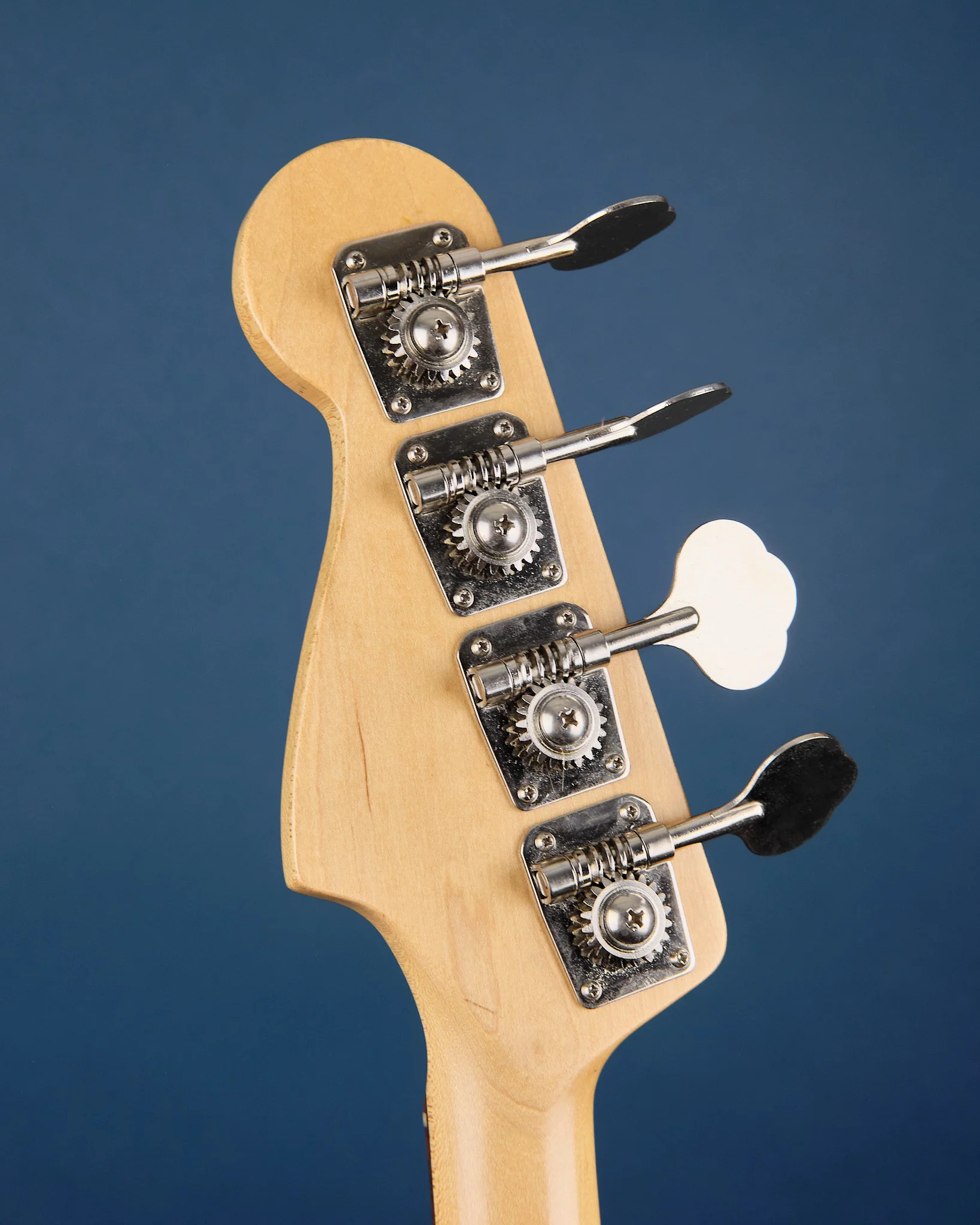 2006 Fender Japan JB53 Jazz Bass Sunburst - Image 6
