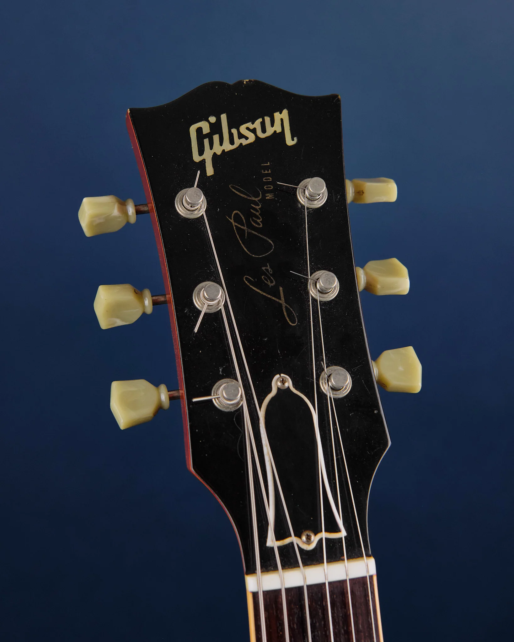 2008 Gibson Les Paul R8 Custom Shop Lemon Burst - Image 2