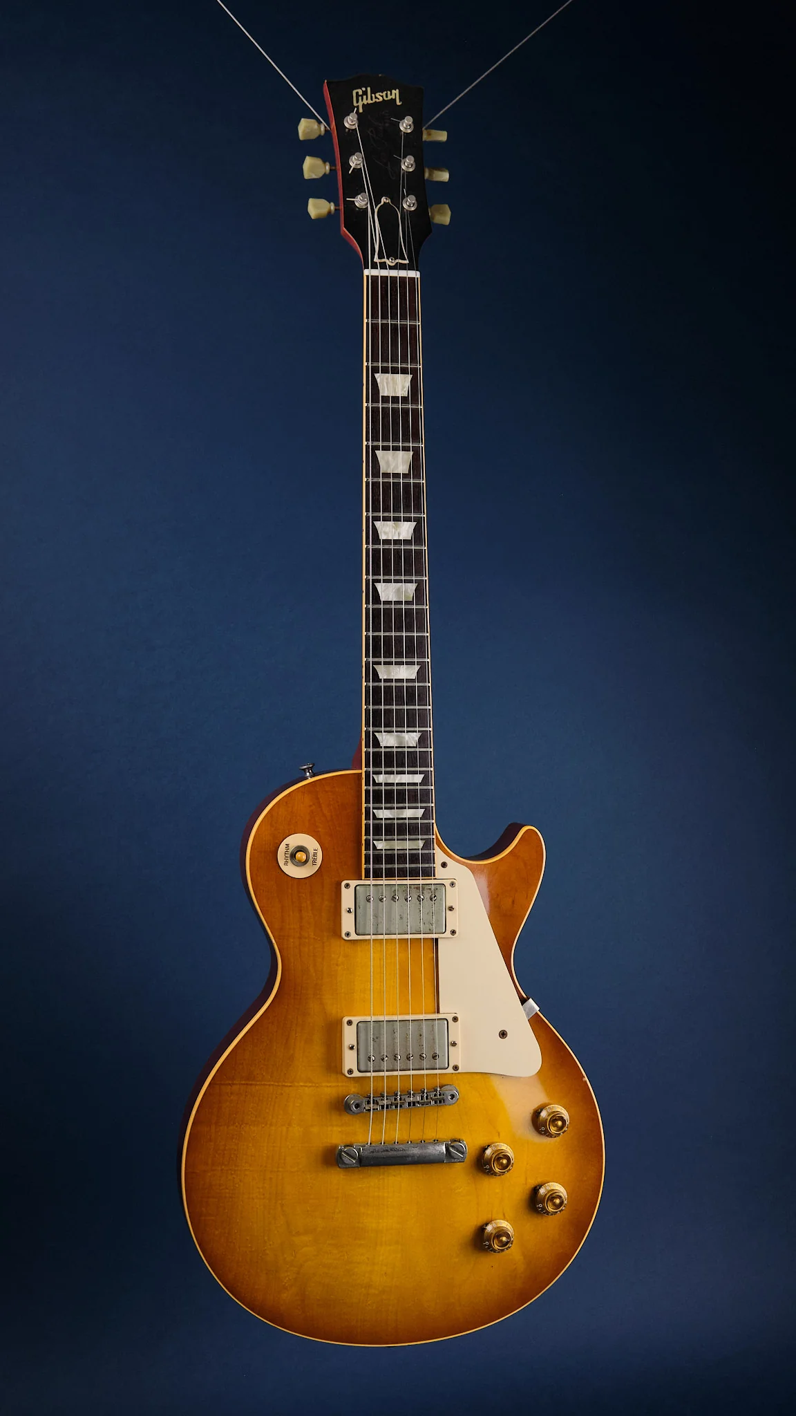 2008 Gibson Les Paul R8 Custom Shop Lemon Burst - Image 4