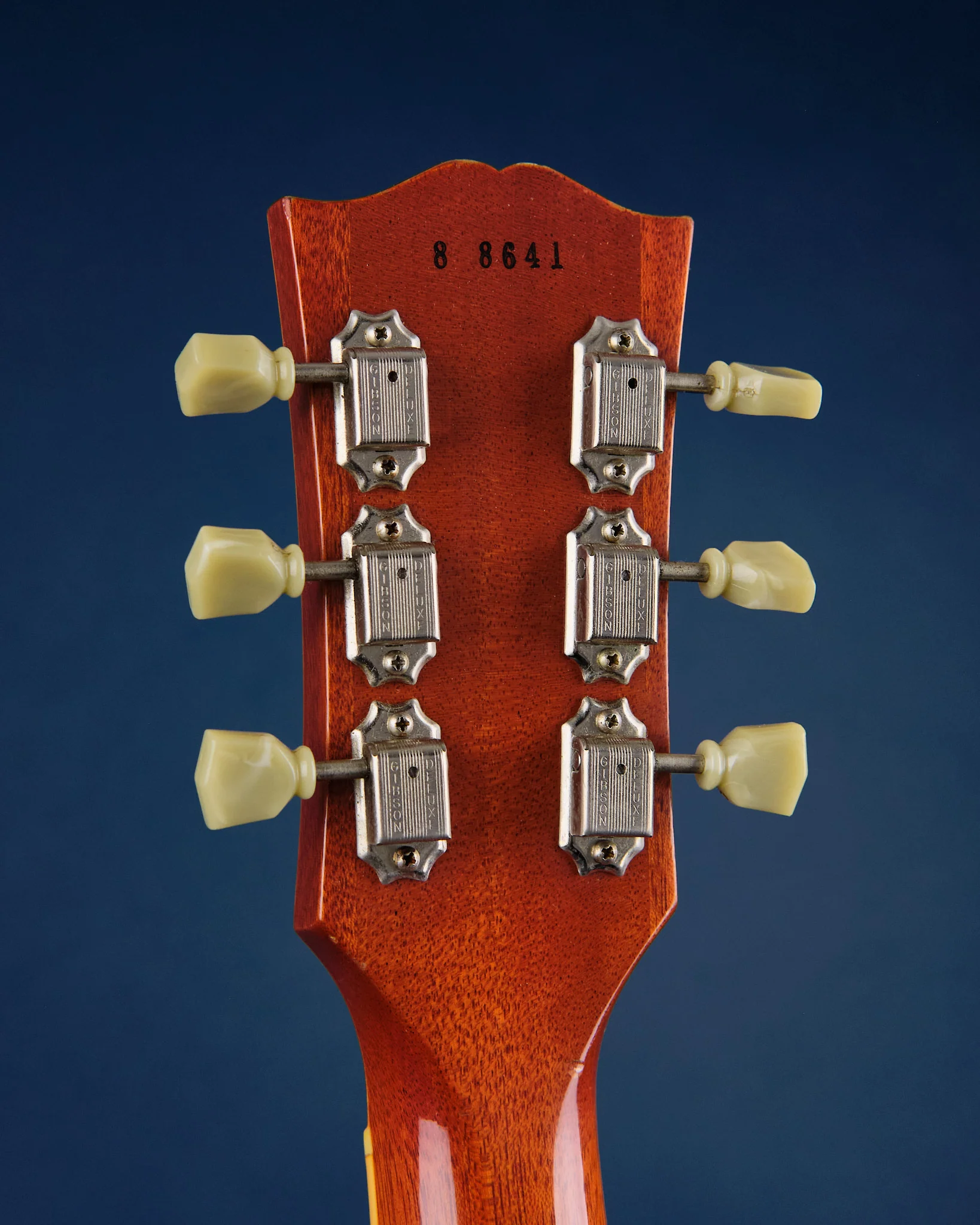 2008 Gibson Les Paul R8 Custom Shop Lemon Burst - Image 7