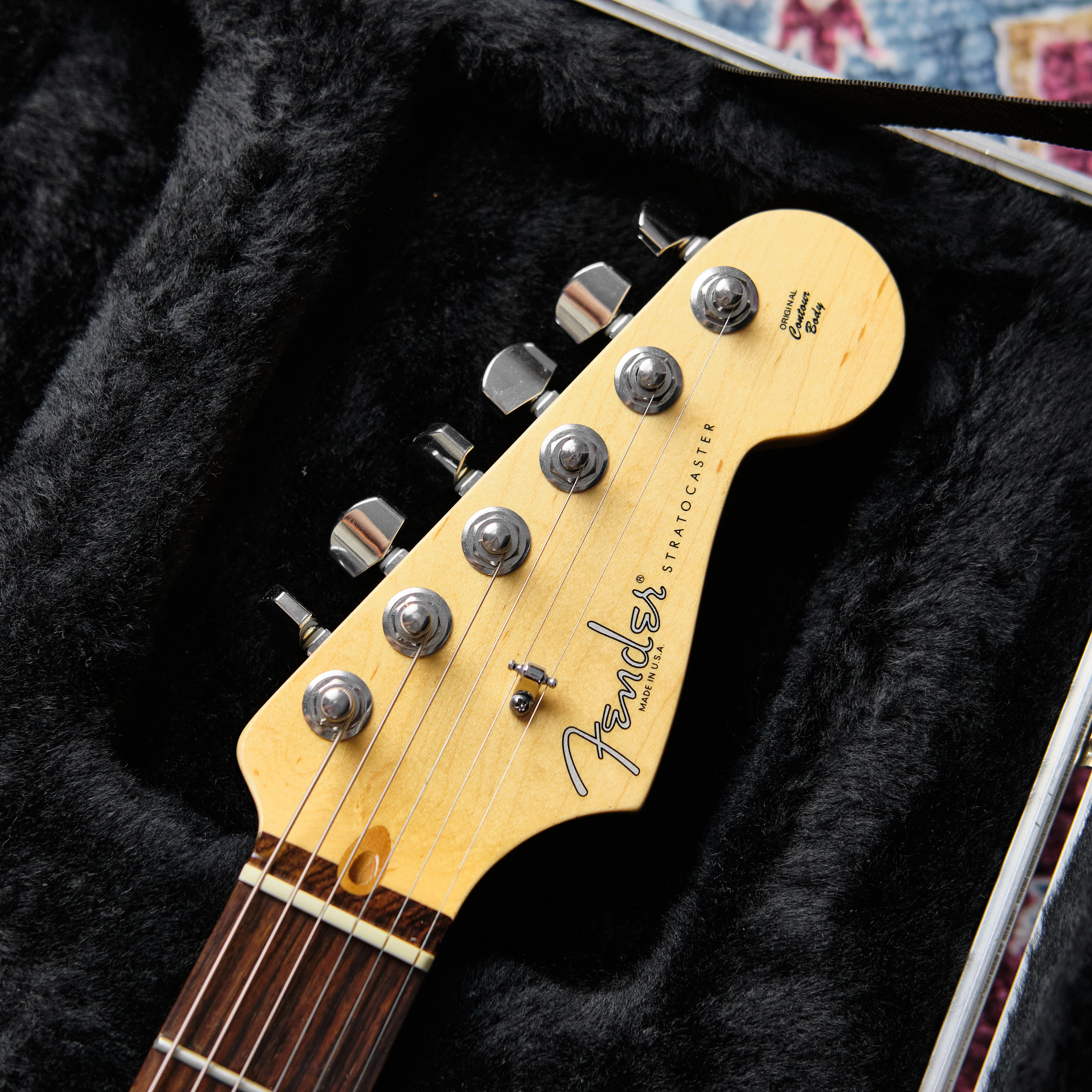 2010 Fender American Standard Stratocaster Black - Image 2