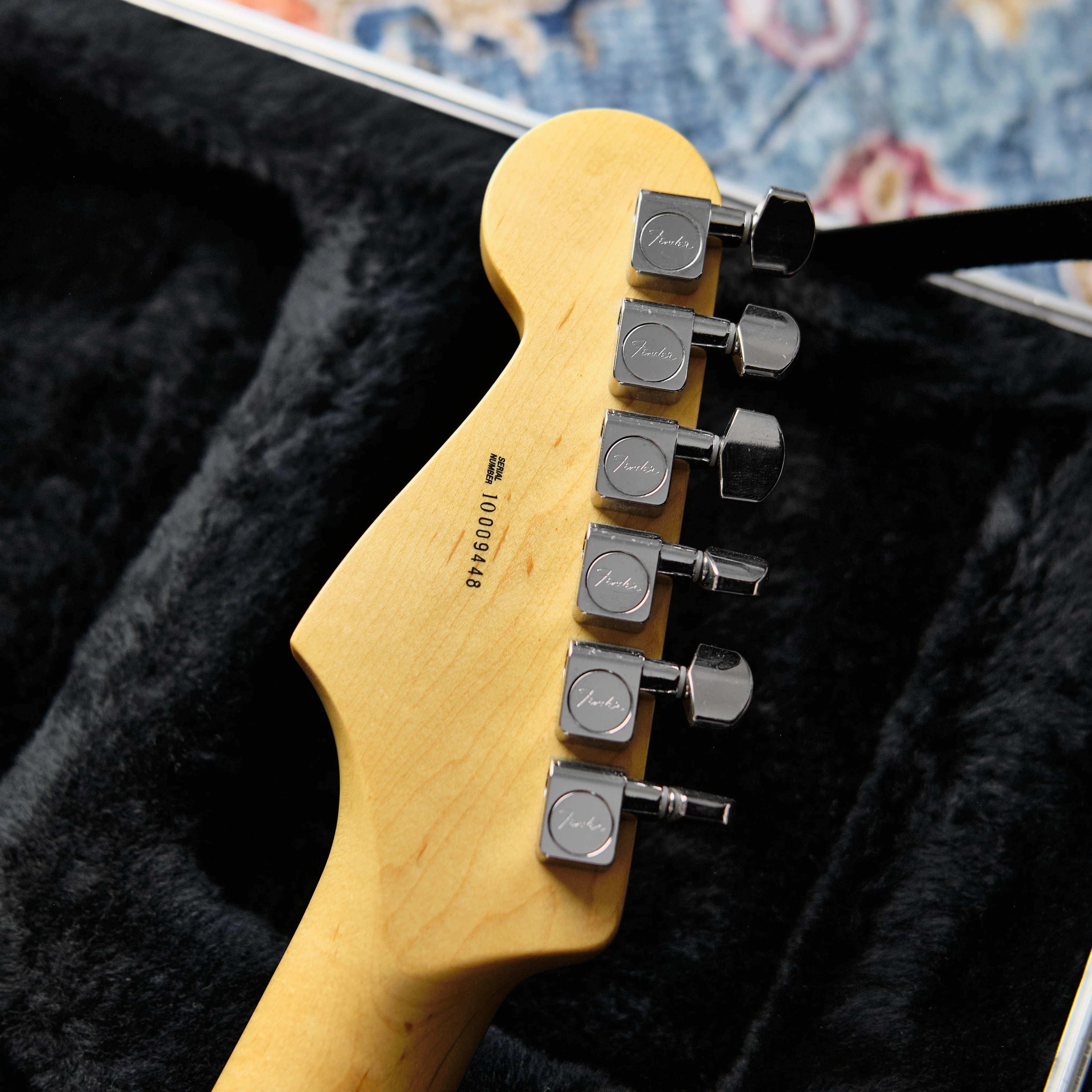 2010 Fender American Standard Stratocaster Black - Image 5