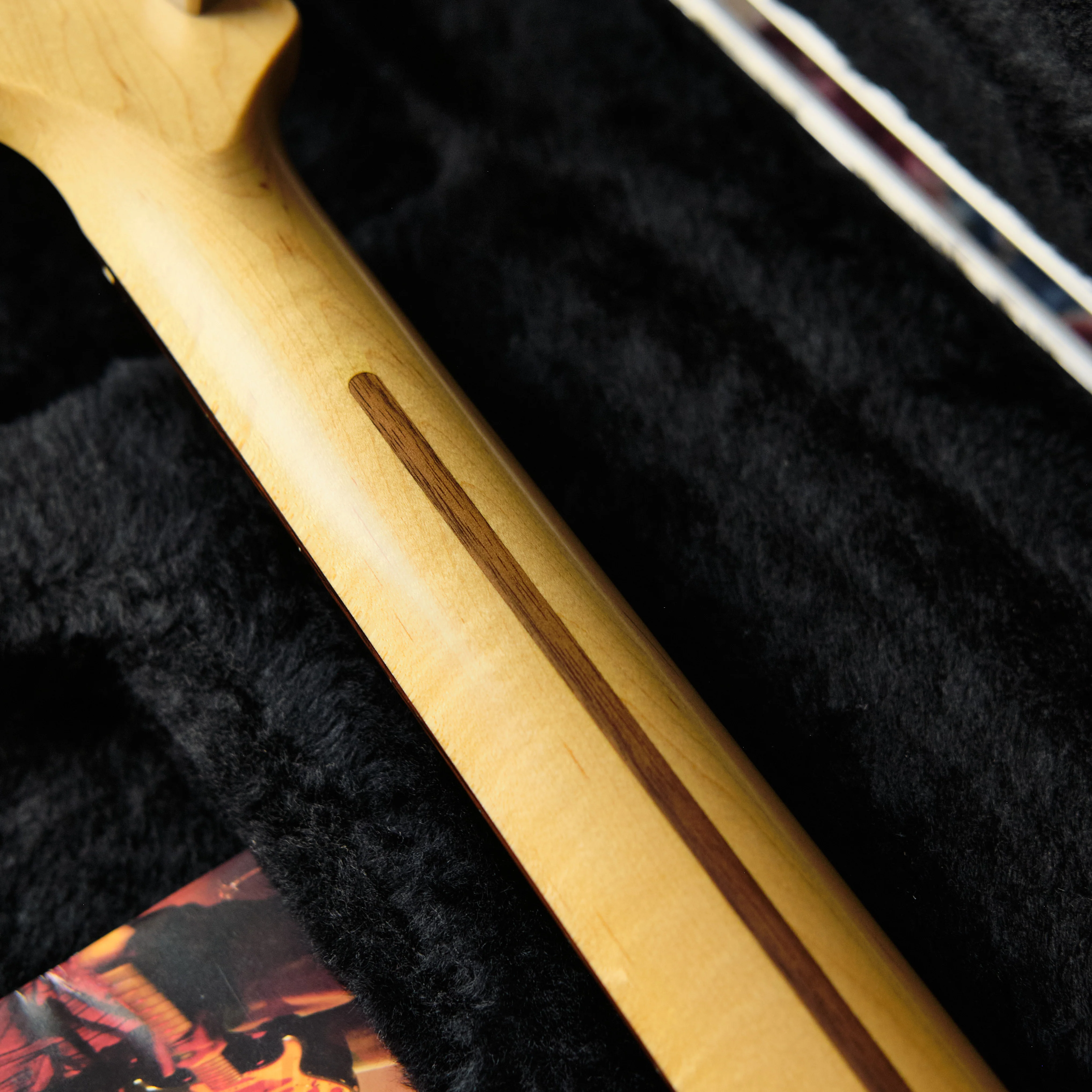 2010 Fender American Standard Stratocaster Black - Image 7