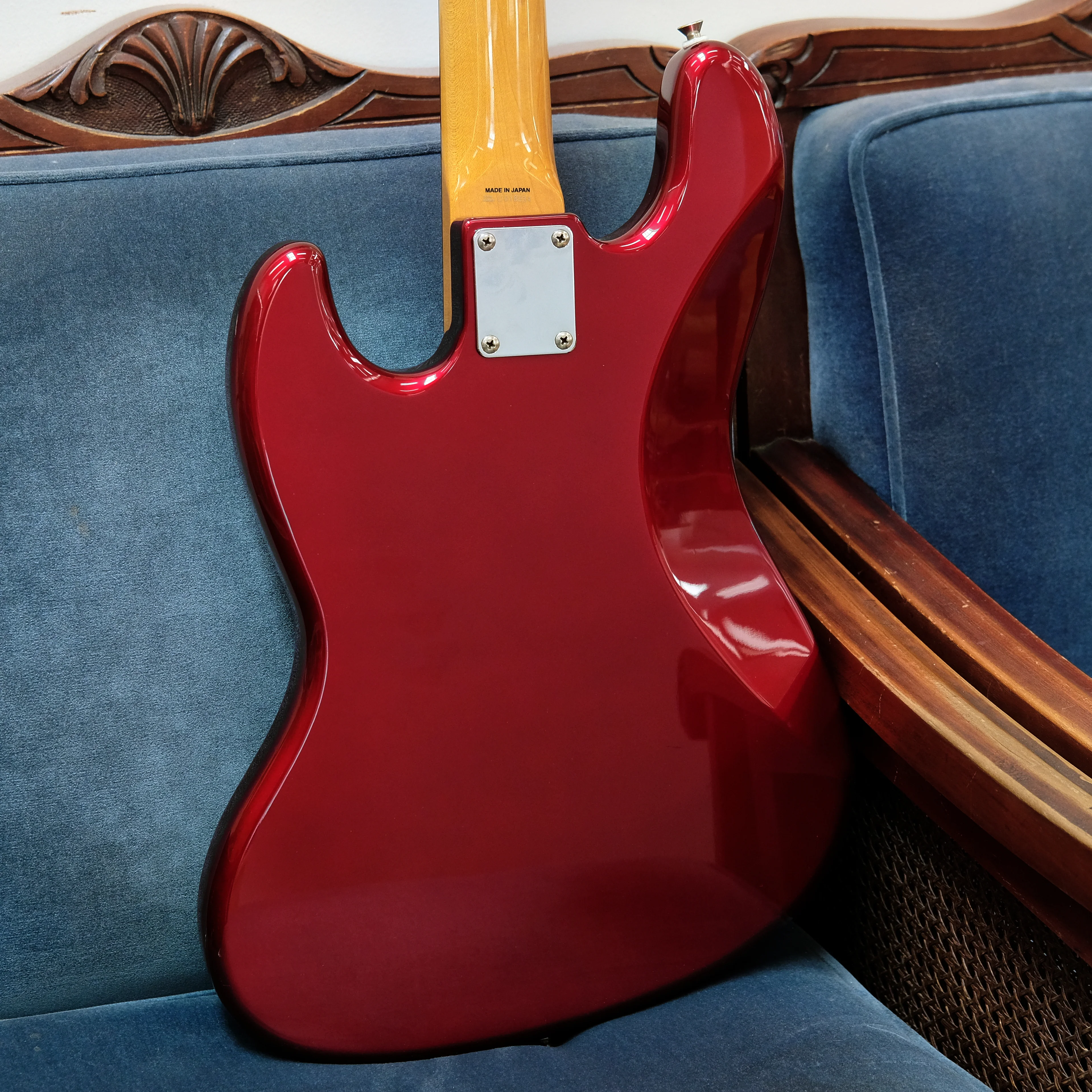 2010 Fender Japan Jazz Bass JB-62 Candy Apple Red - Image 3
