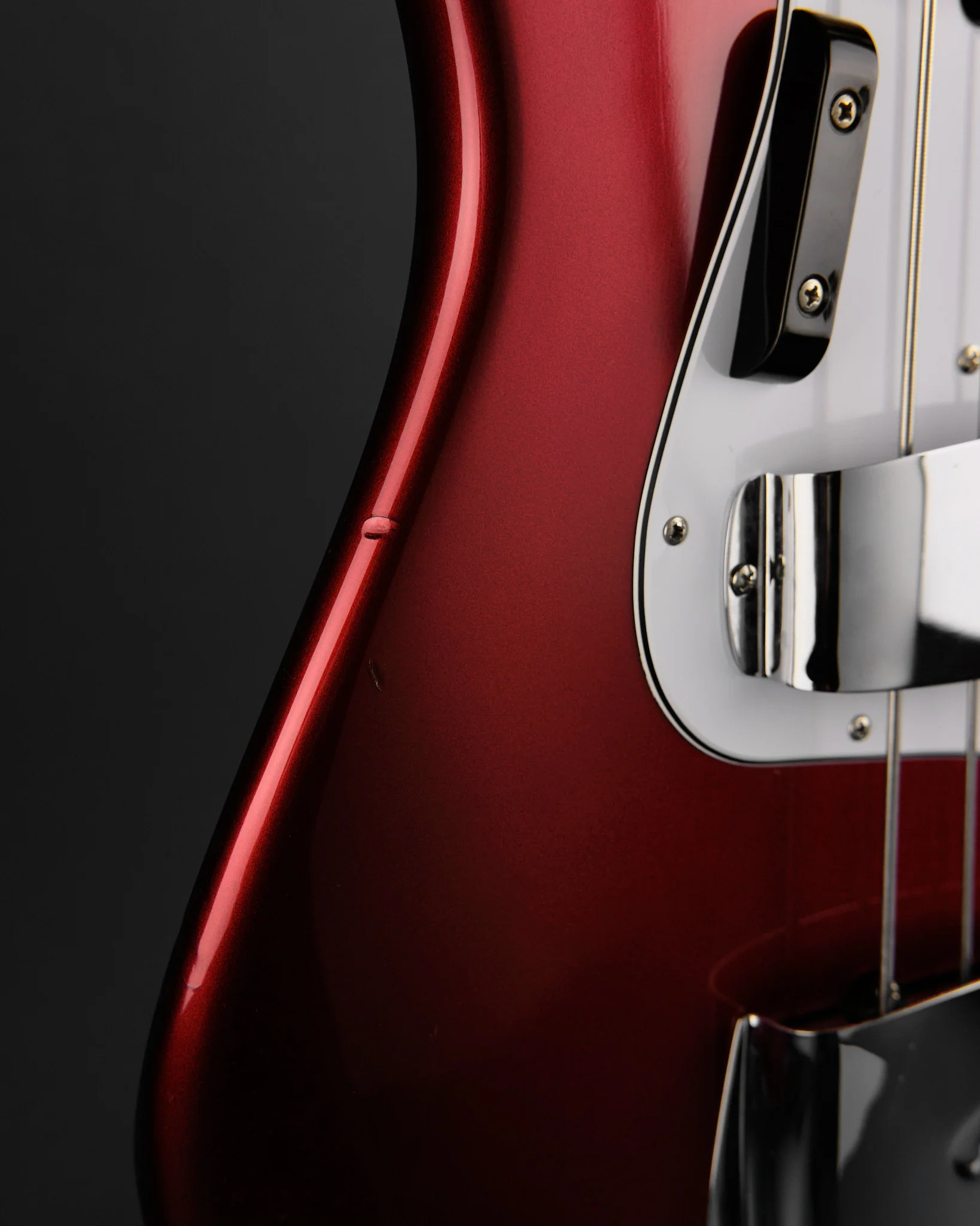 2010 Fender USA Jazz Bass 50th Anniversary Candy Apple Red - Image 11