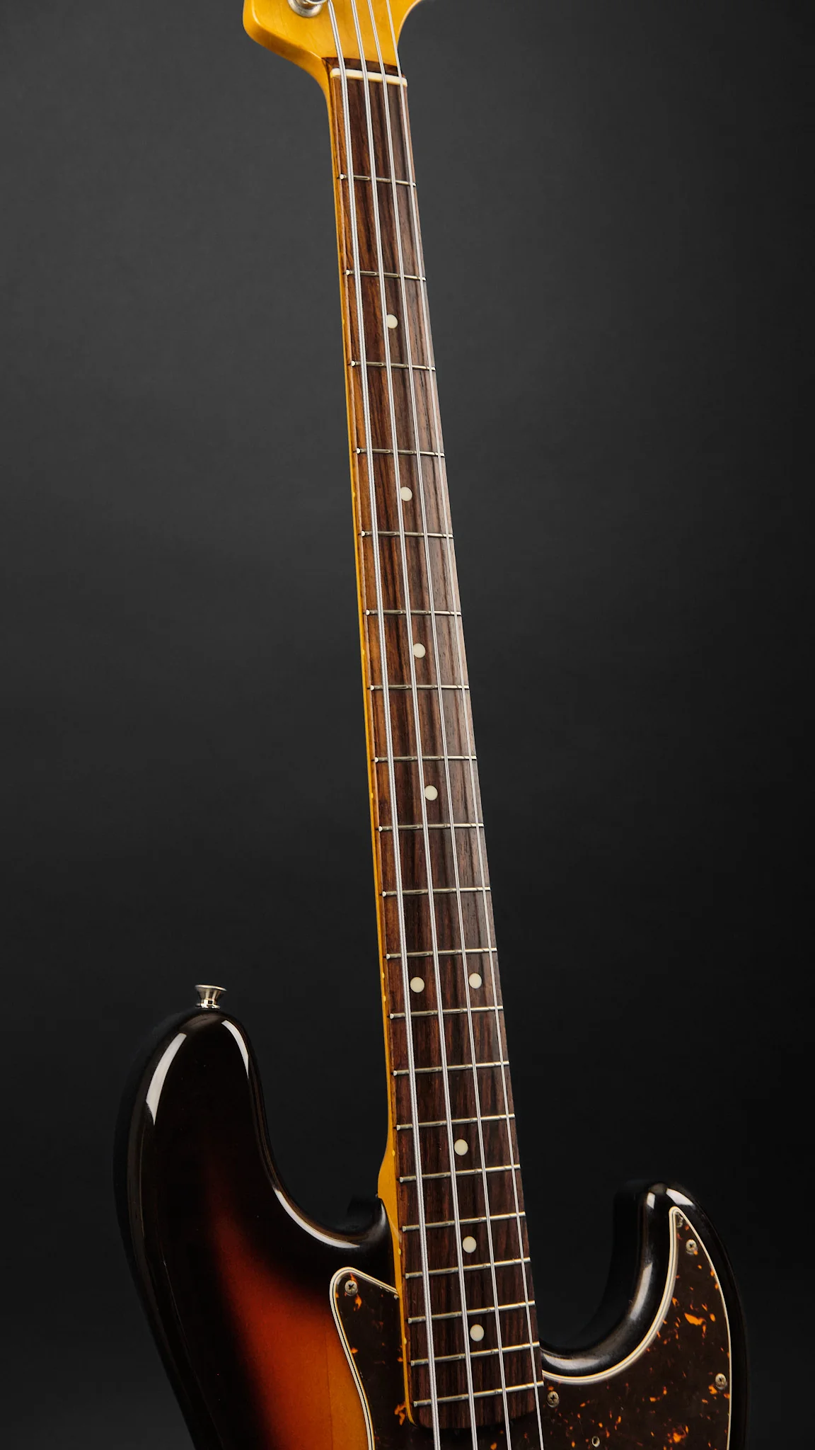 2010s Fender MIJ JB62 Jazz Bass Sunburst - Image 6