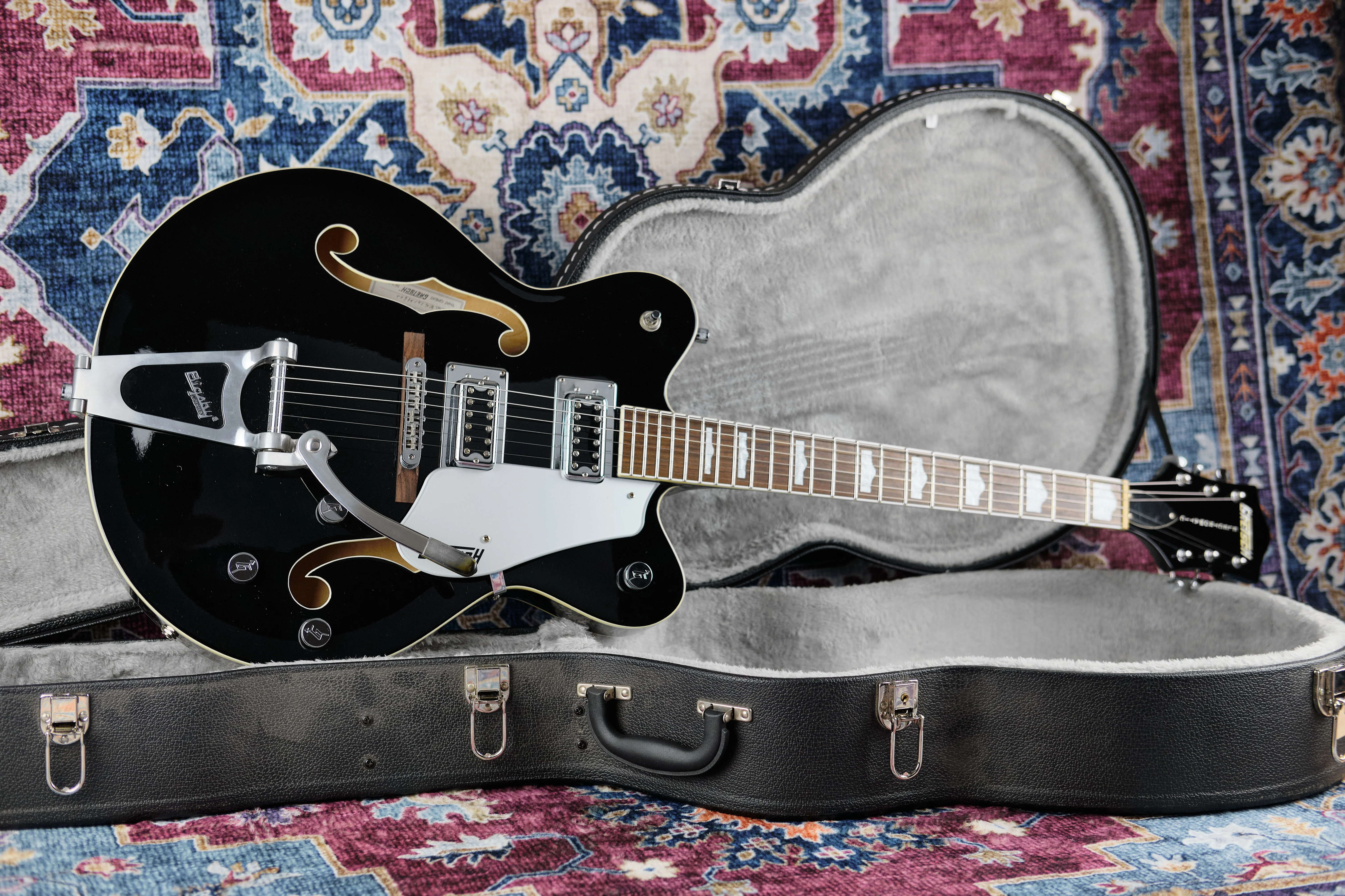 2012 Gretsch G5422T Electromatic Hollow-Body Double Cut with Bigsby Black - Image 4