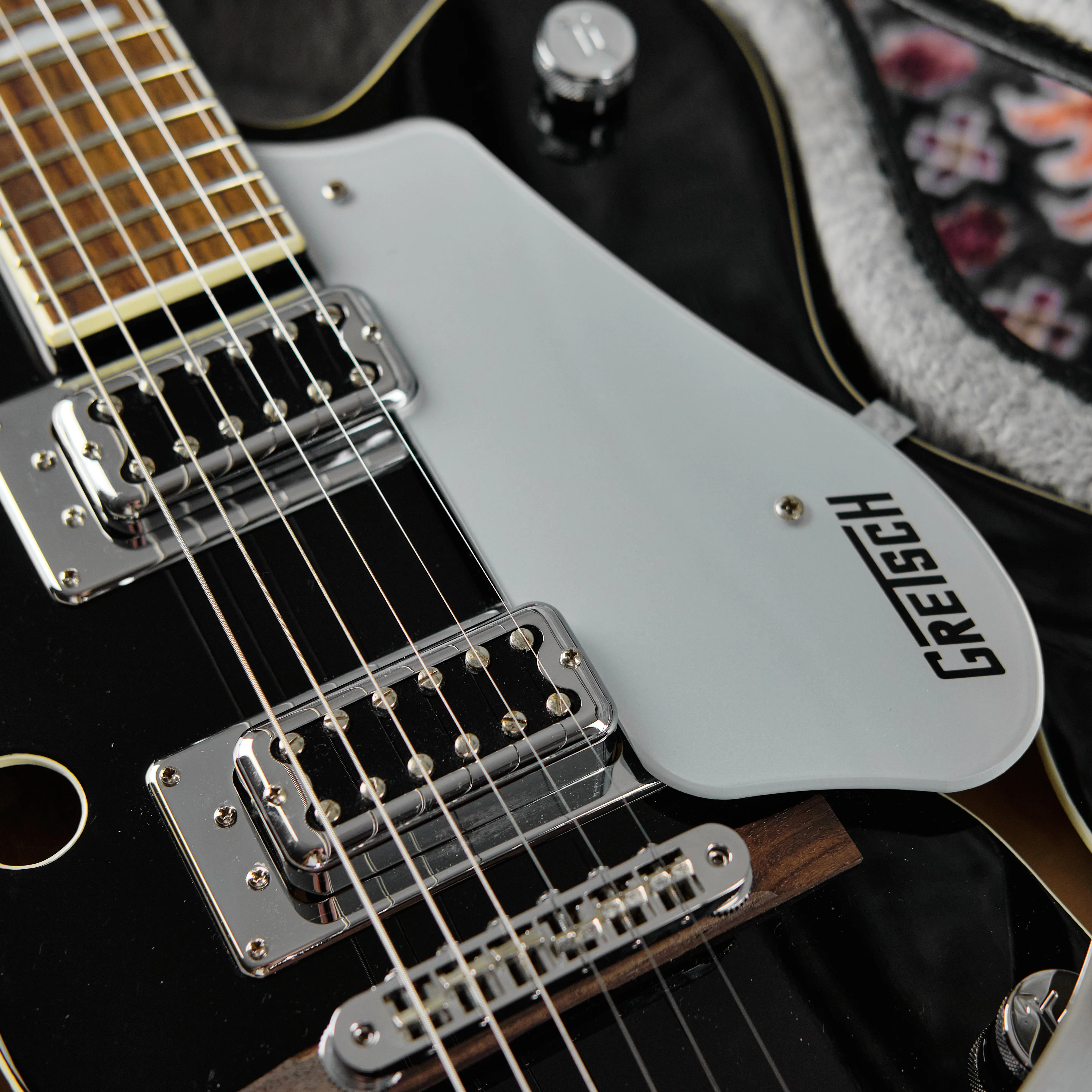 2012 Gretsch G5422T Electromatic Hollow-Body Double Cut with Bigsby Black - Image 5